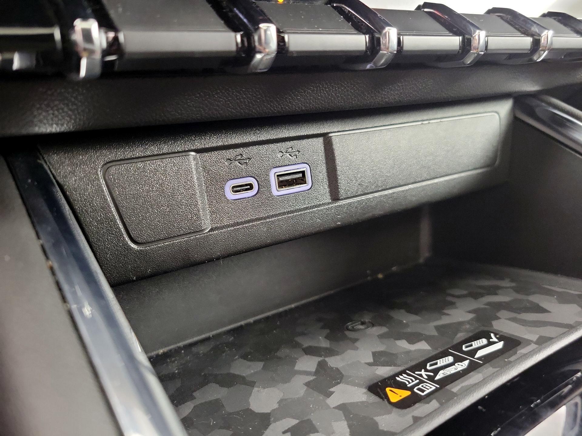 Thumbnail: 2024 GMC Canyon - 19