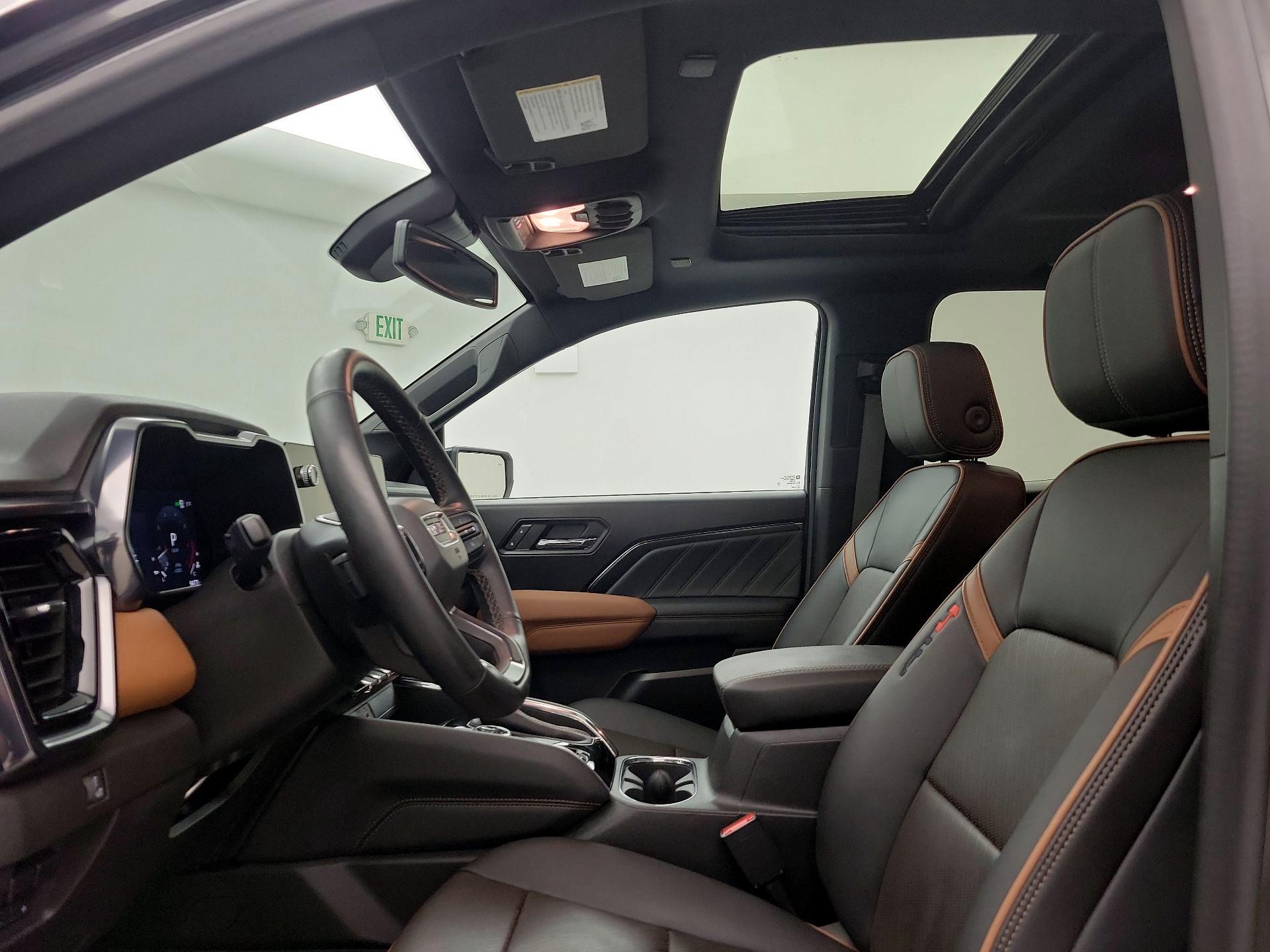 Thumbnail: 2024 GMC Canyon - 20