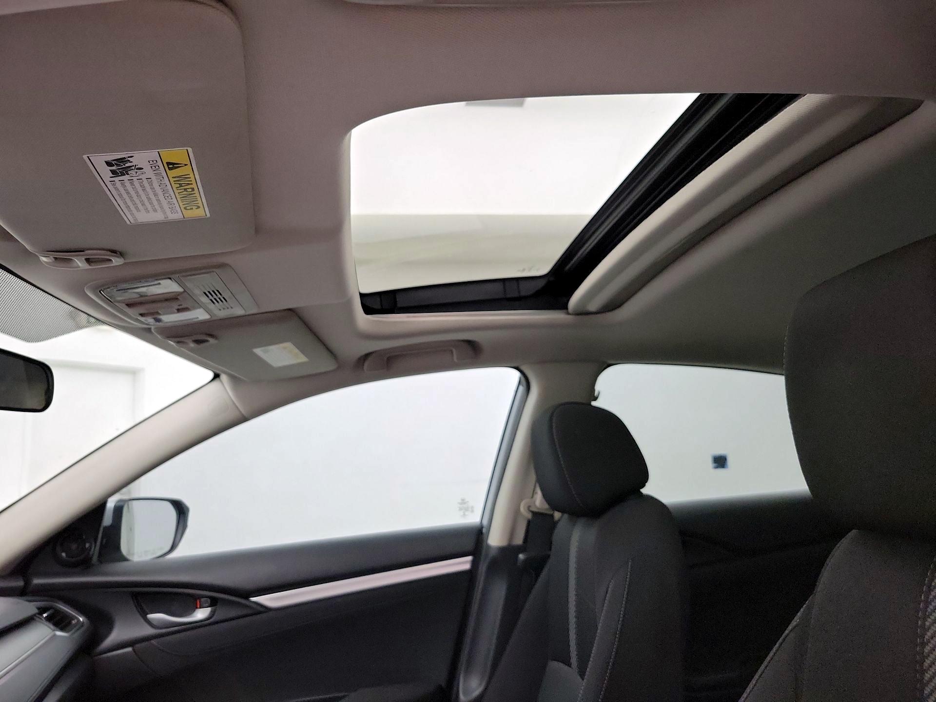 Thumbnail: 2018 Honda Civic - 19