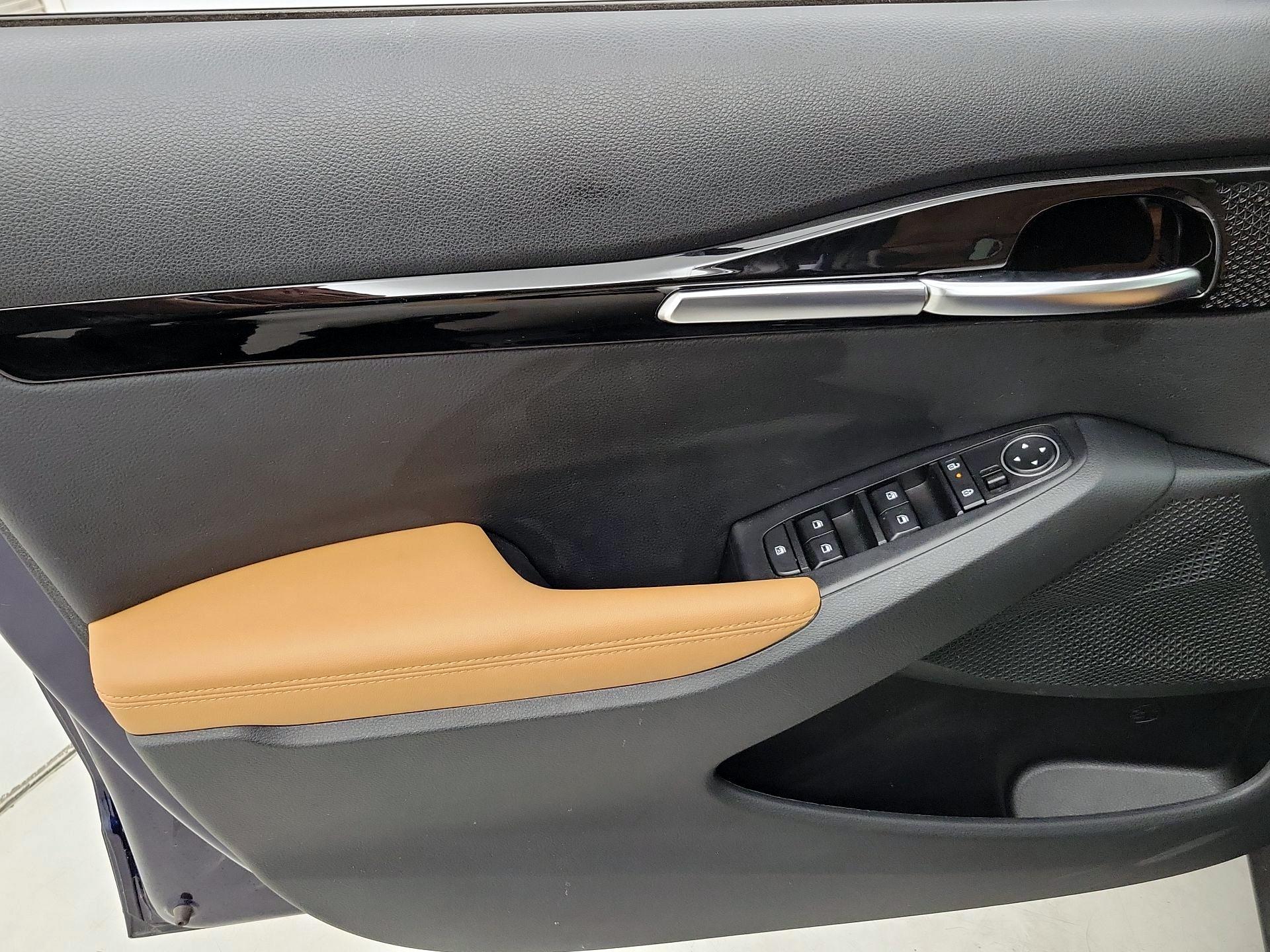 Thumbnail: 2024 Kia Seltos - 12