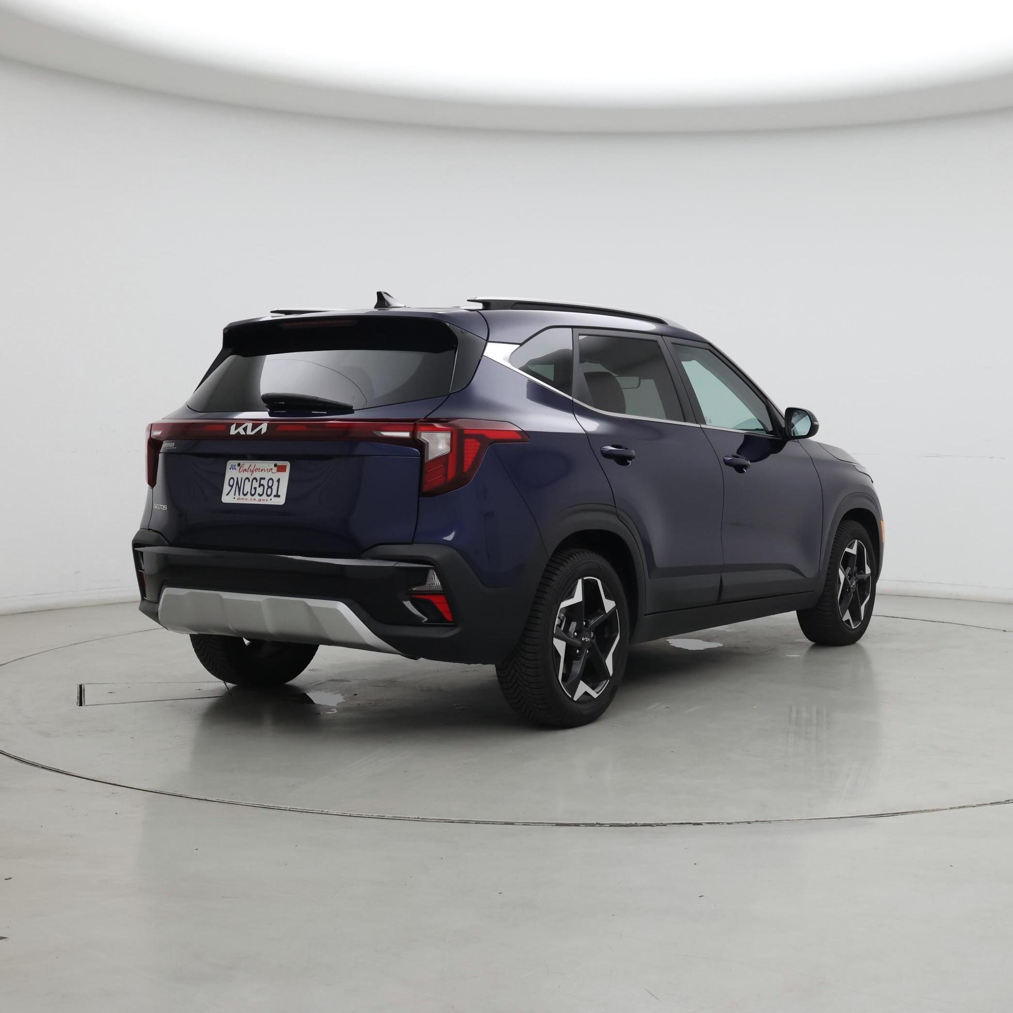 Thumbnail: 2024 Kia Seltos - 8