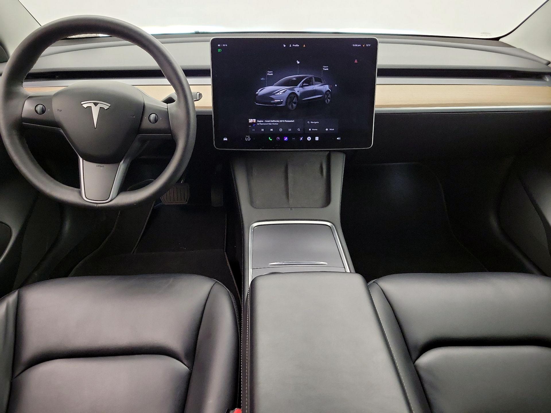 Thumbnail: 2023 Tesla Model 3 - 9