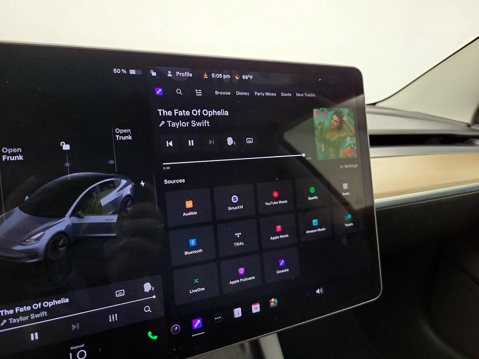 Thumbnail: 2023 Tesla Model 3 - 15