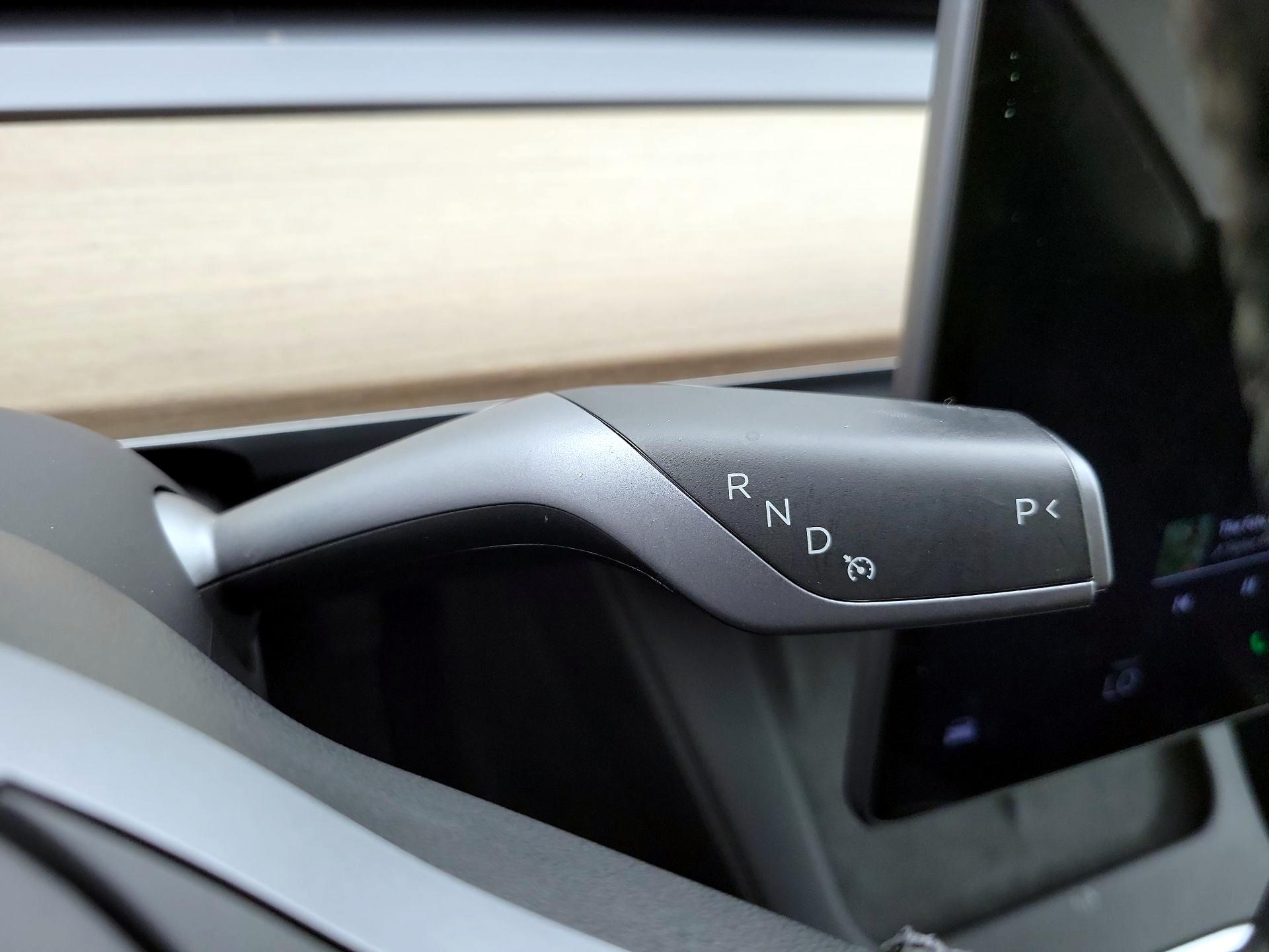 Thumbnail: 2023 Tesla Model 3 - 17