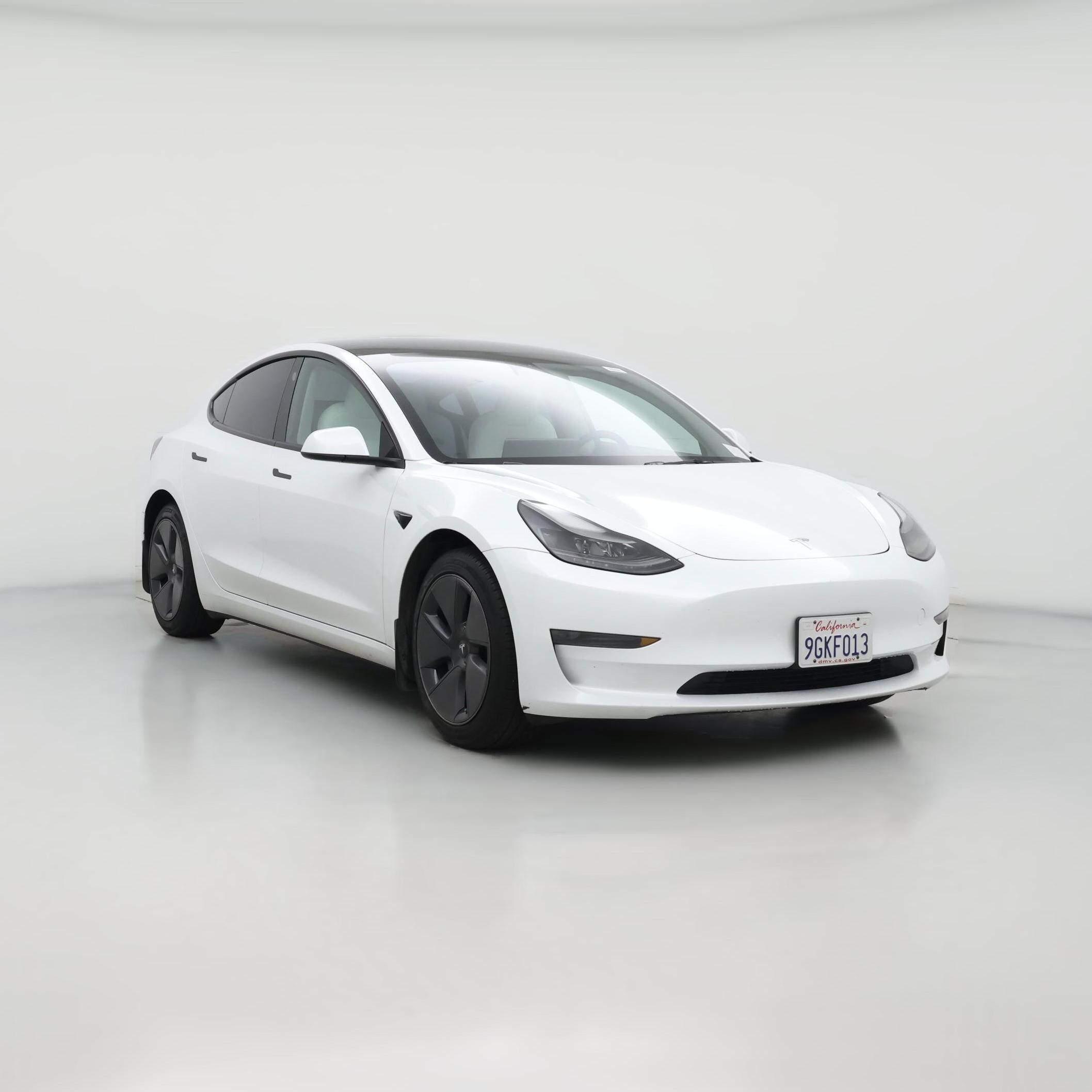 Thumbnail: 2023 Tesla Model 3 - 1