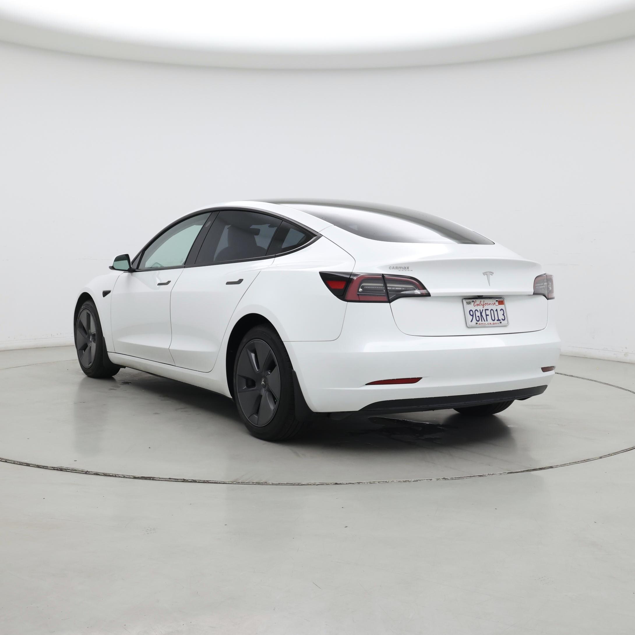 Thumbnail: 2023 Tesla Model 3 - 2