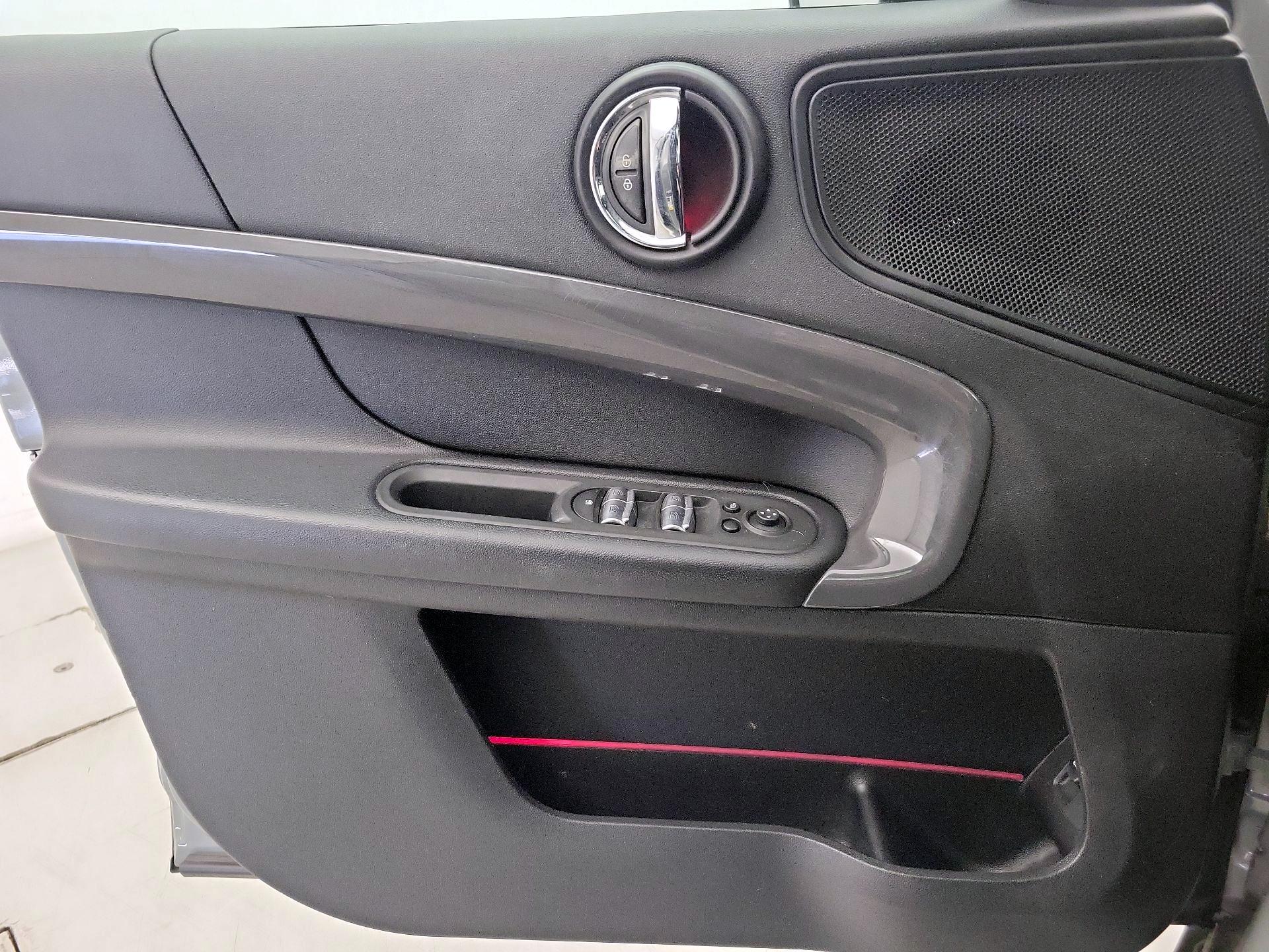 Thumbnail: 2018 MINI Cooper Countryman - 12