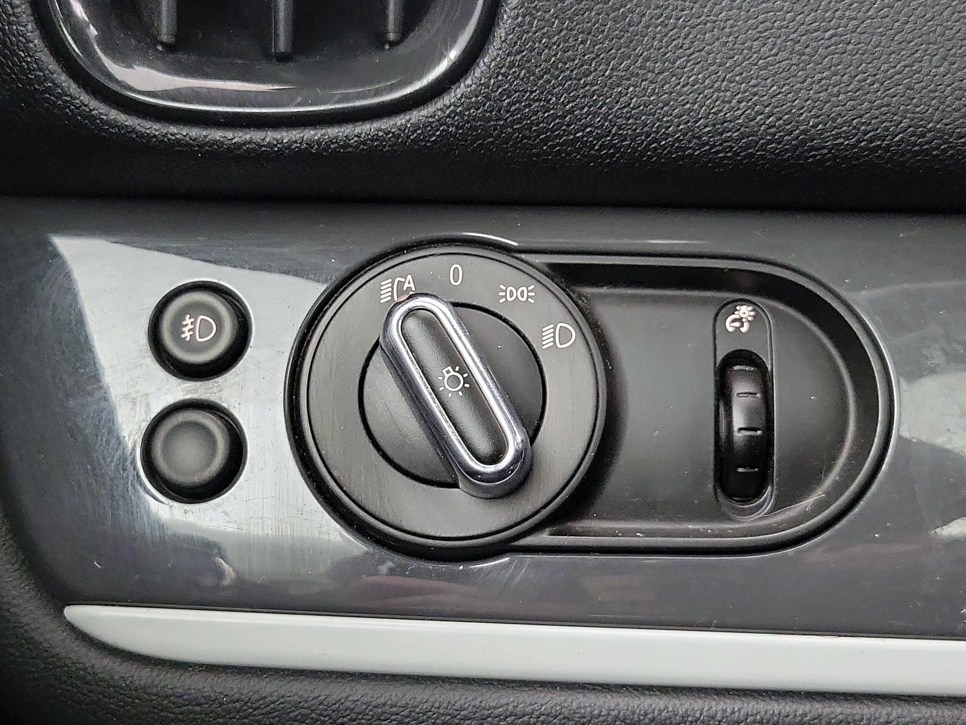 Thumbnail: 2018 MINI Cooper Countryman - 13