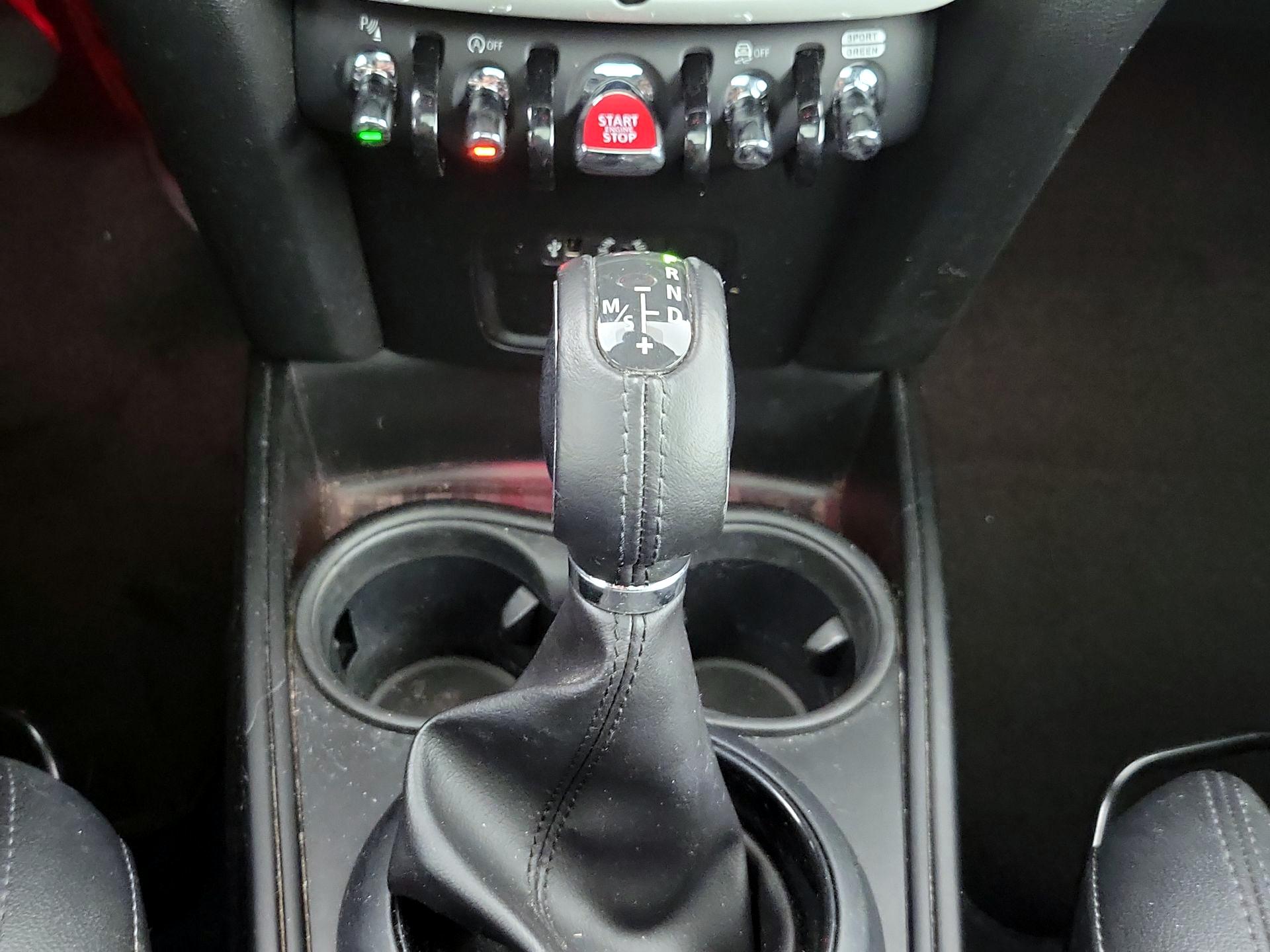 Thumbnail: 2018 MINI Cooper Countryman - 18