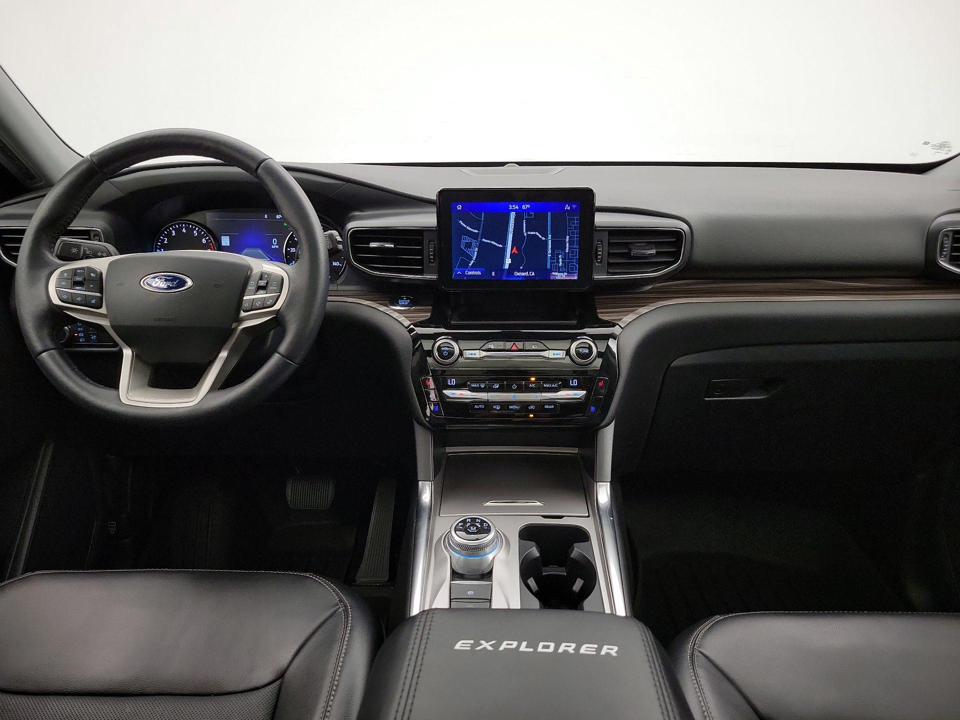 Thumbnail: 2021 Ford Explorer - 9