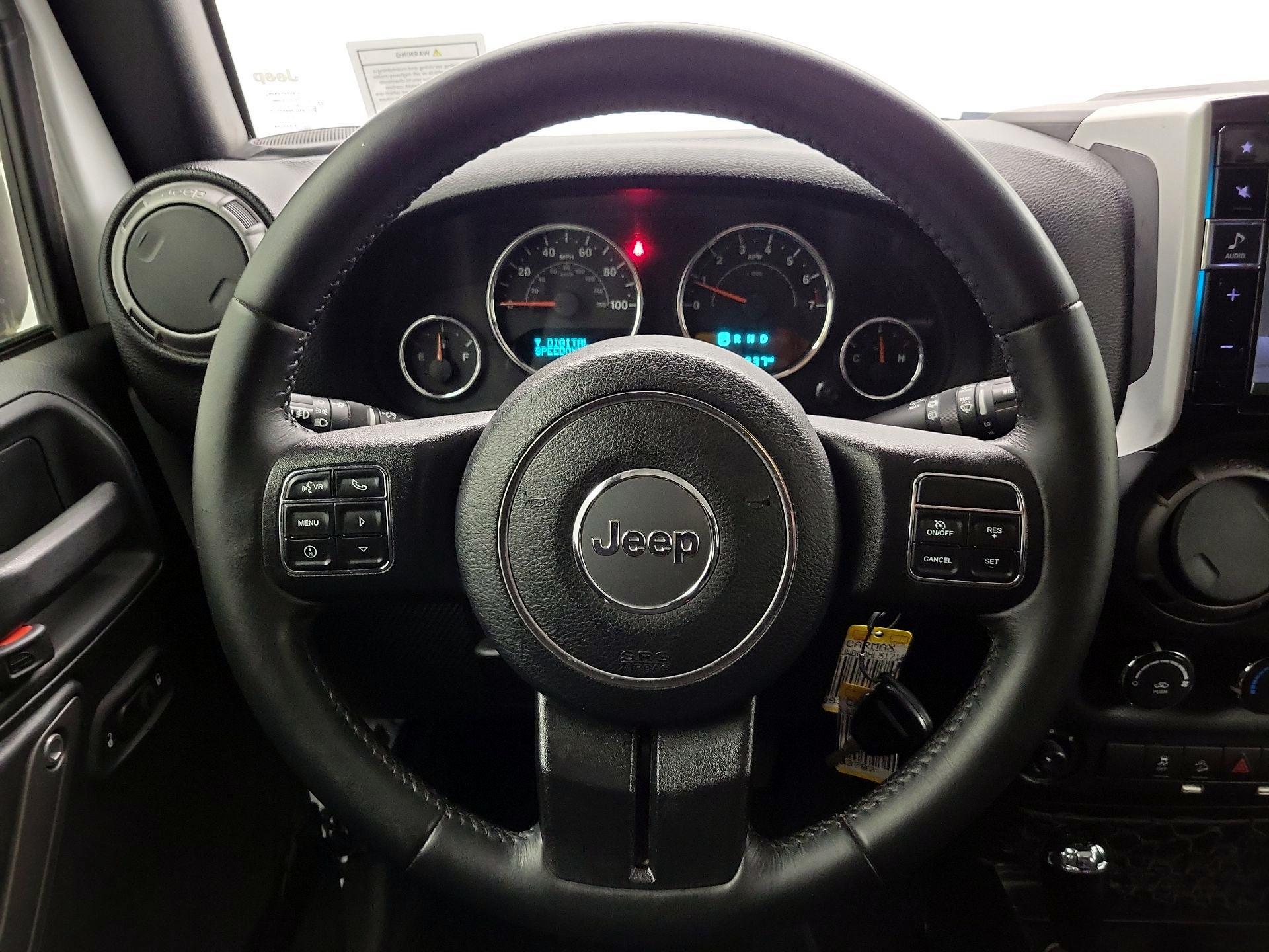 Thumbnail: 2017 Jeep Wrangler - 10