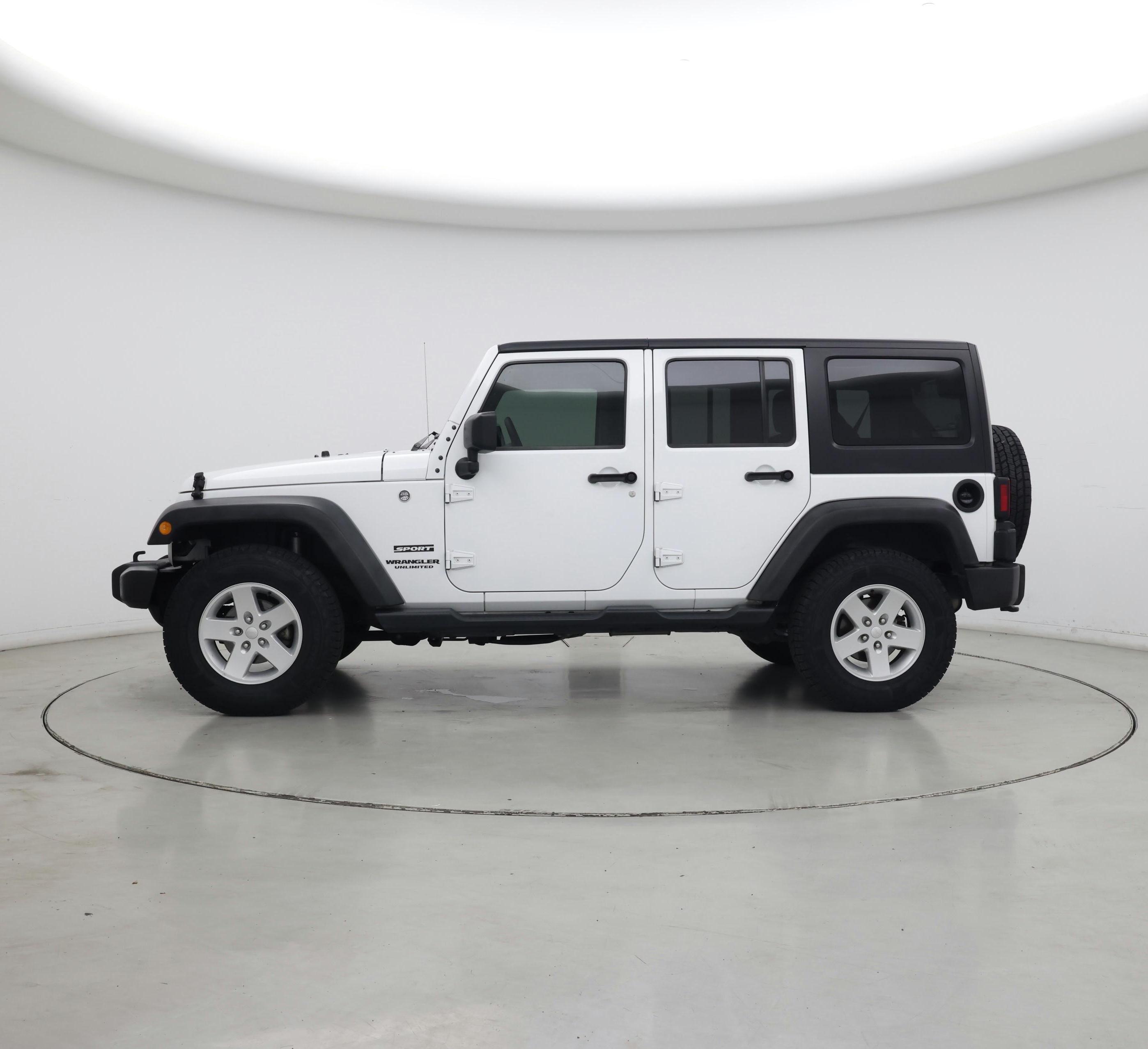 Thumbnail: 2017 Jeep Wrangler - 3