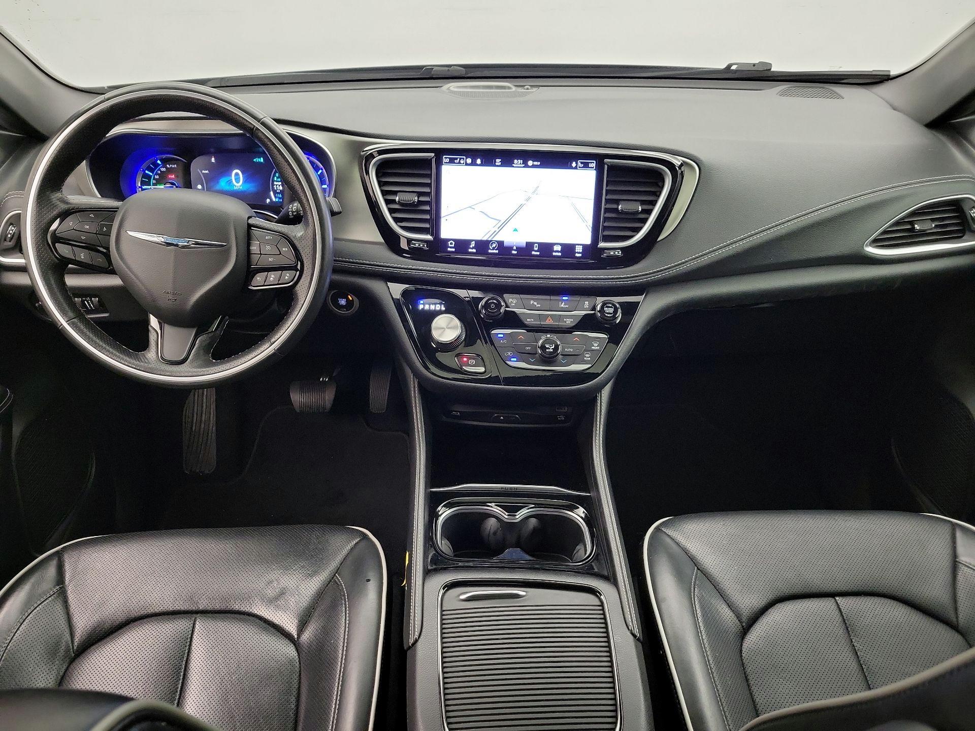 Thumbnail: 2021 Chrysler Pacifica - 9