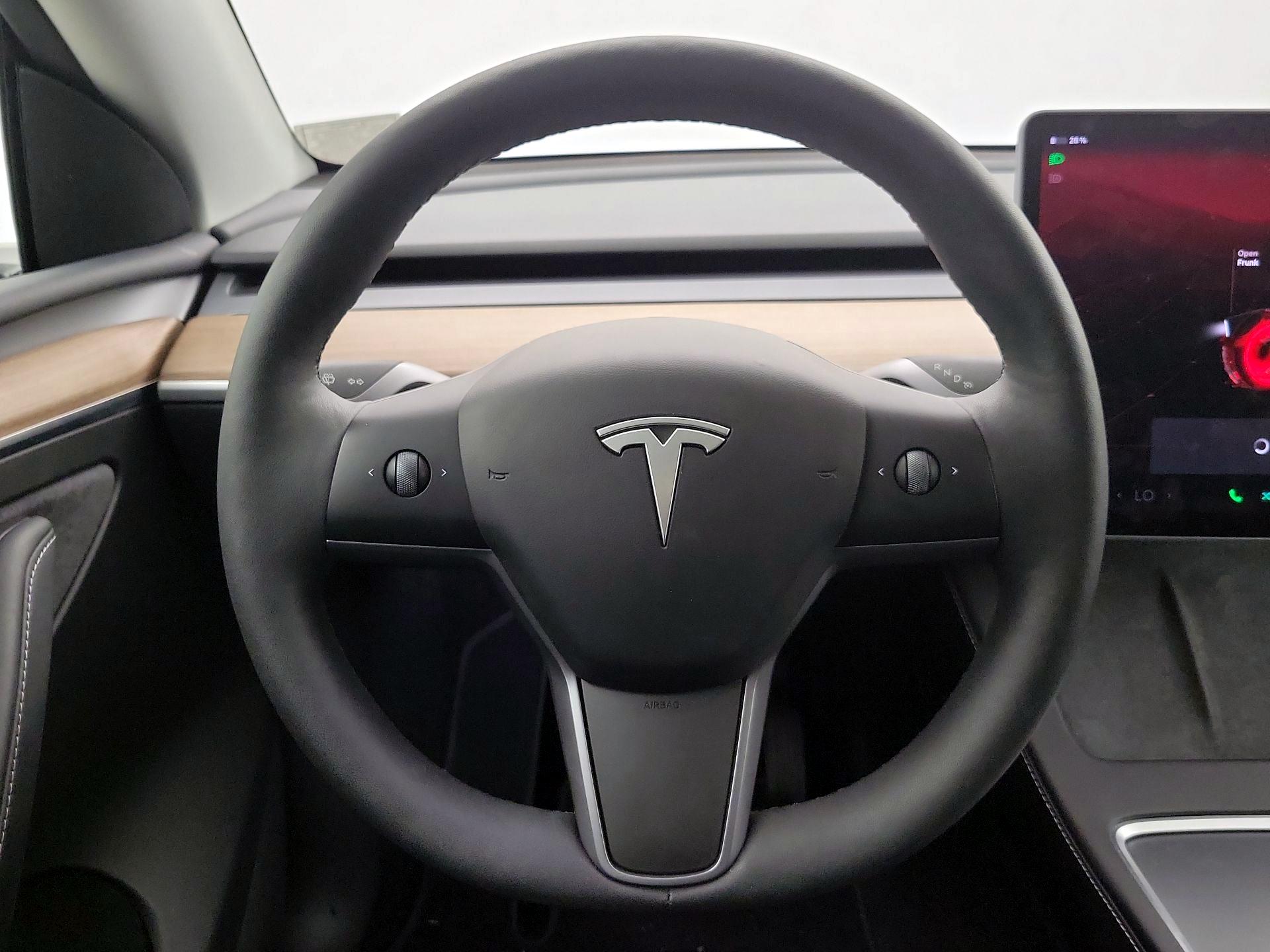 Thumbnail: 2024 Tesla Model Y - 10