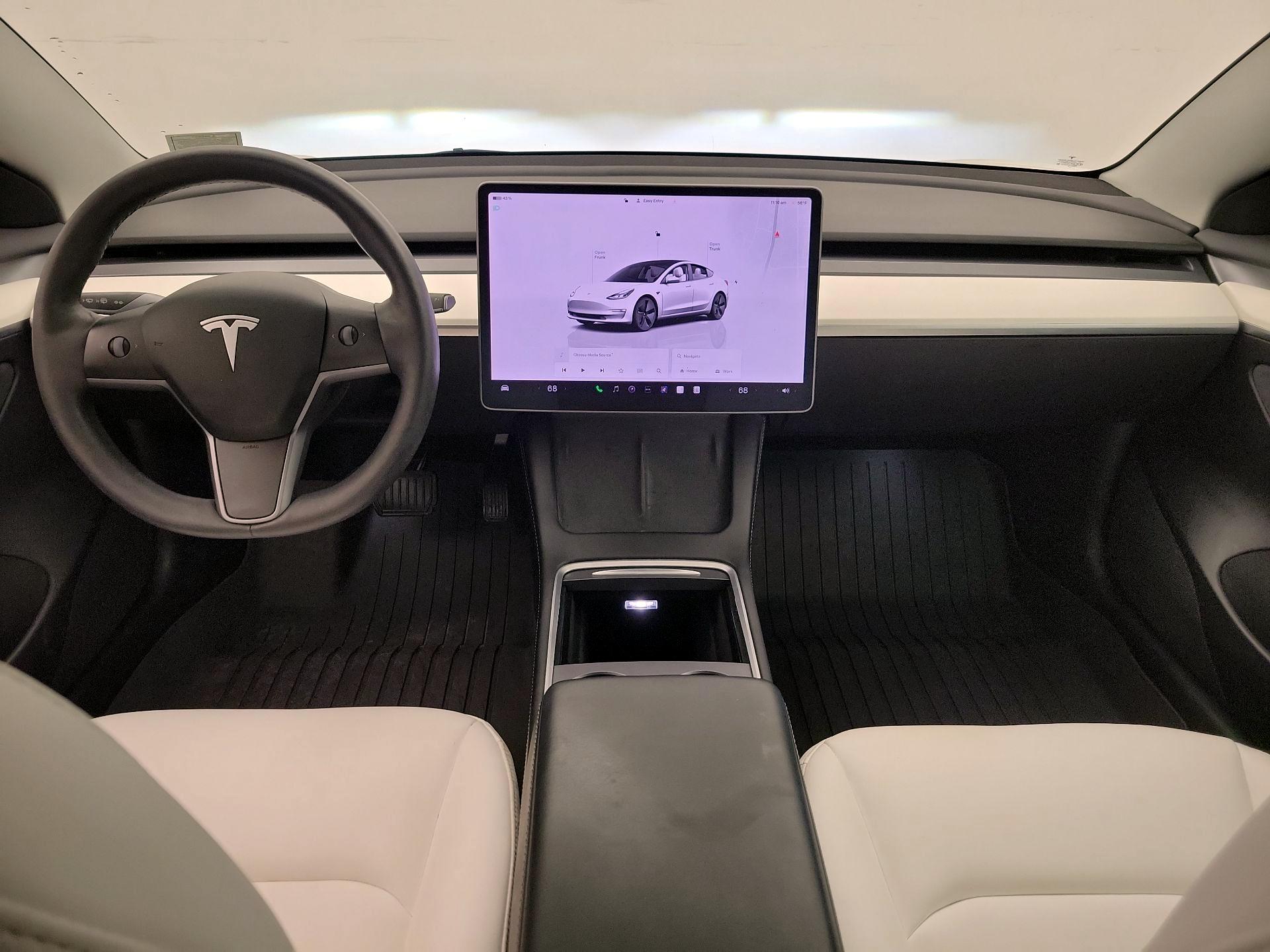 Thumbnail: 2022 Tesla Model 3 - 9