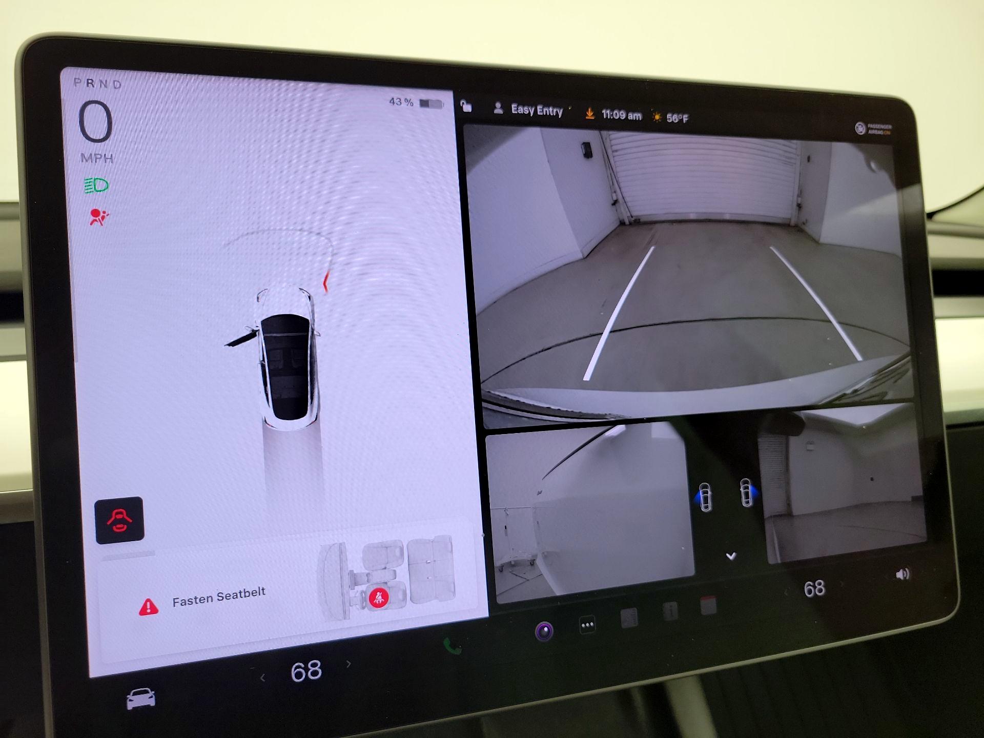 Thumbnail: 2022 Tesla Model 3 - 14