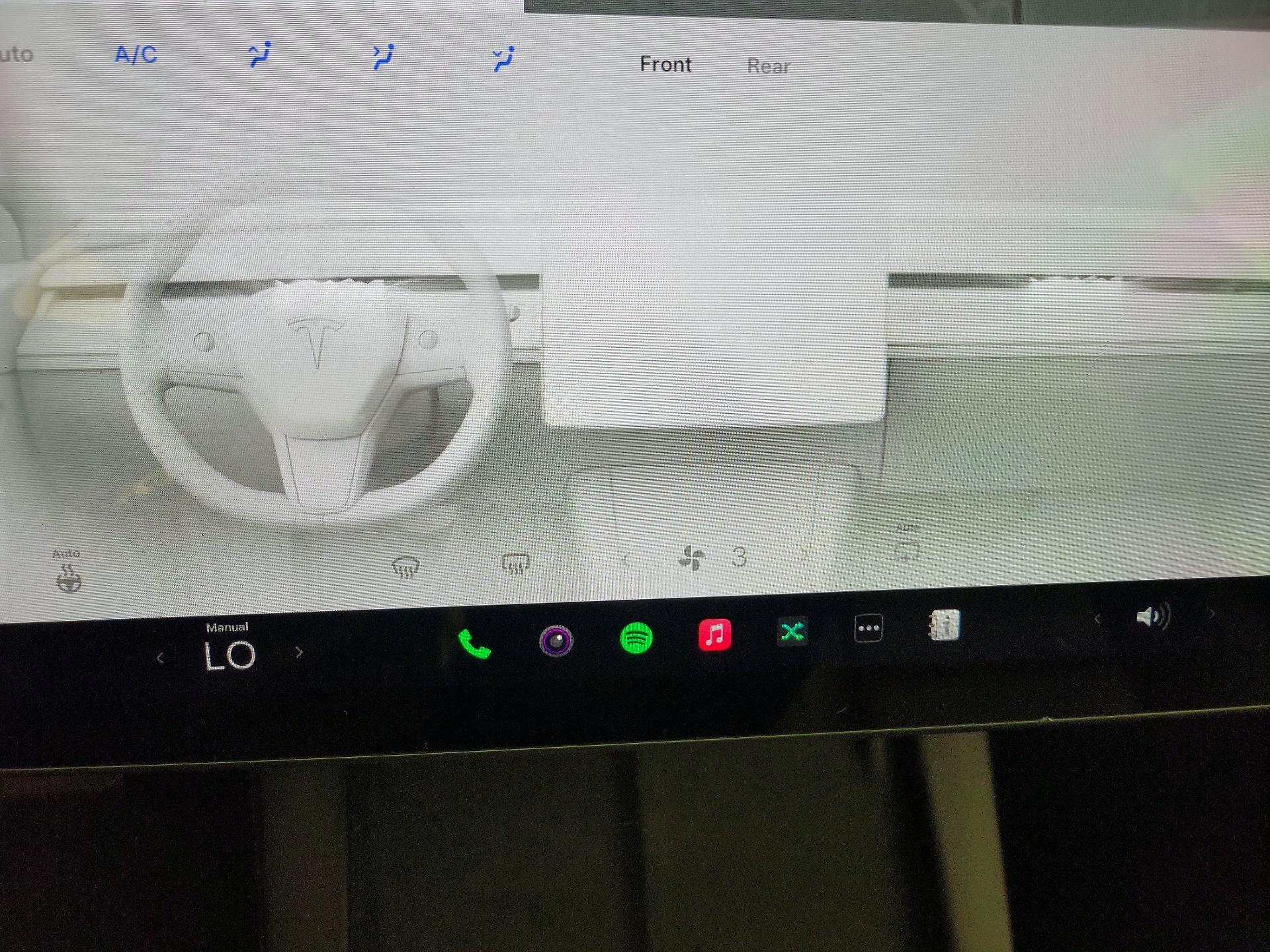 Thumbnail: 2022 Tesla Model 3 - 15