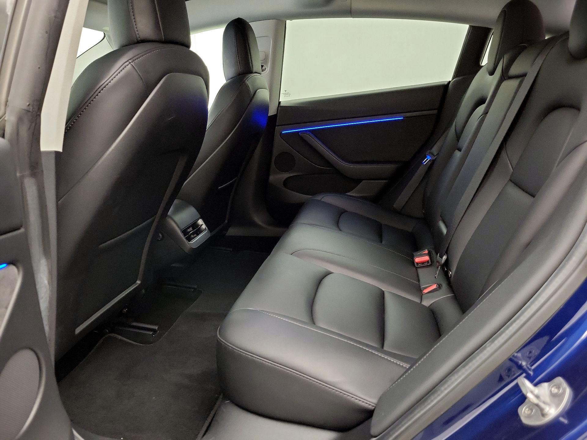 Thumbnail: 2022 Tesla Model 3 - 18