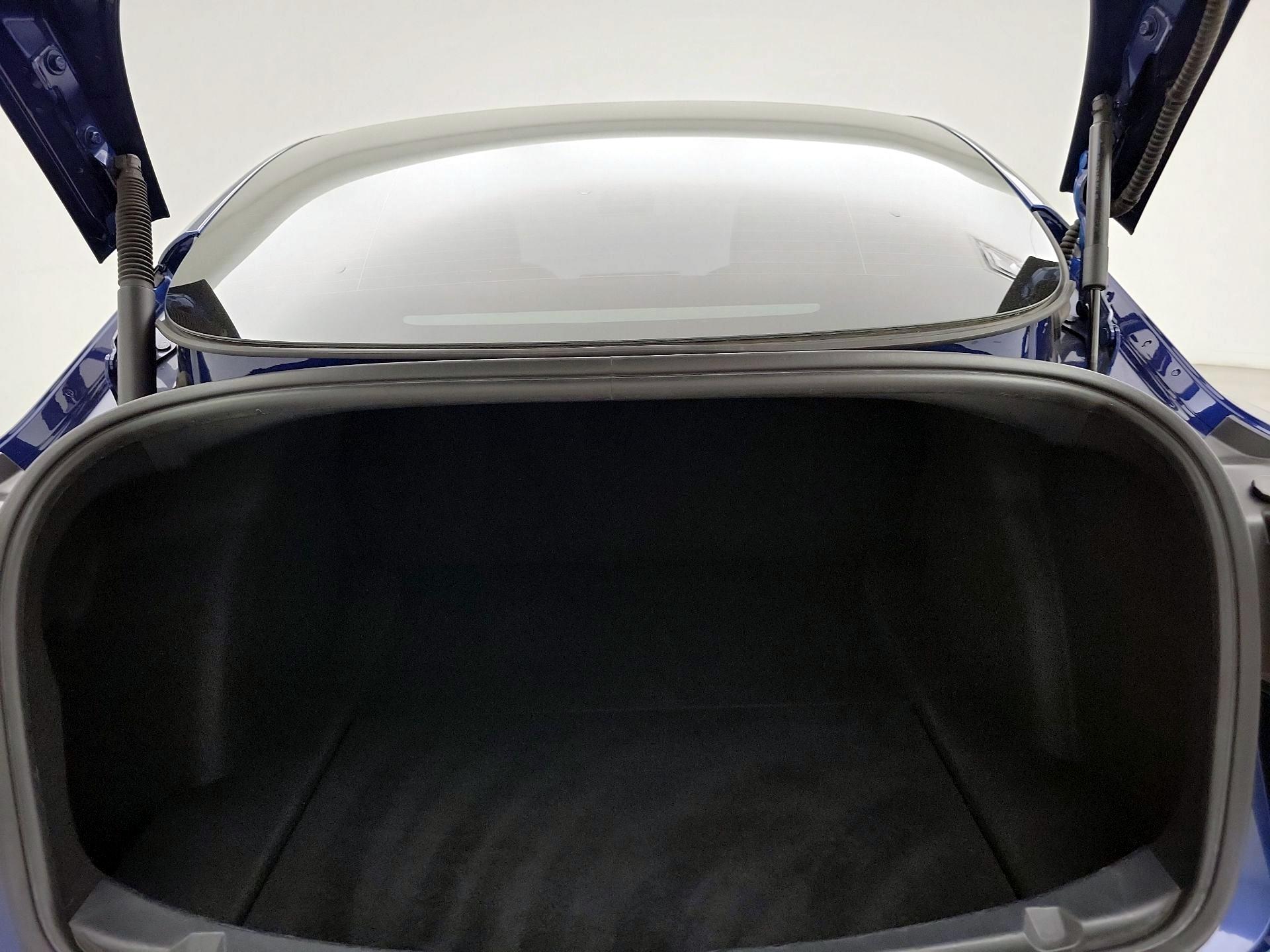 Thumbnail: 2022 Tesla Model 3 - 19