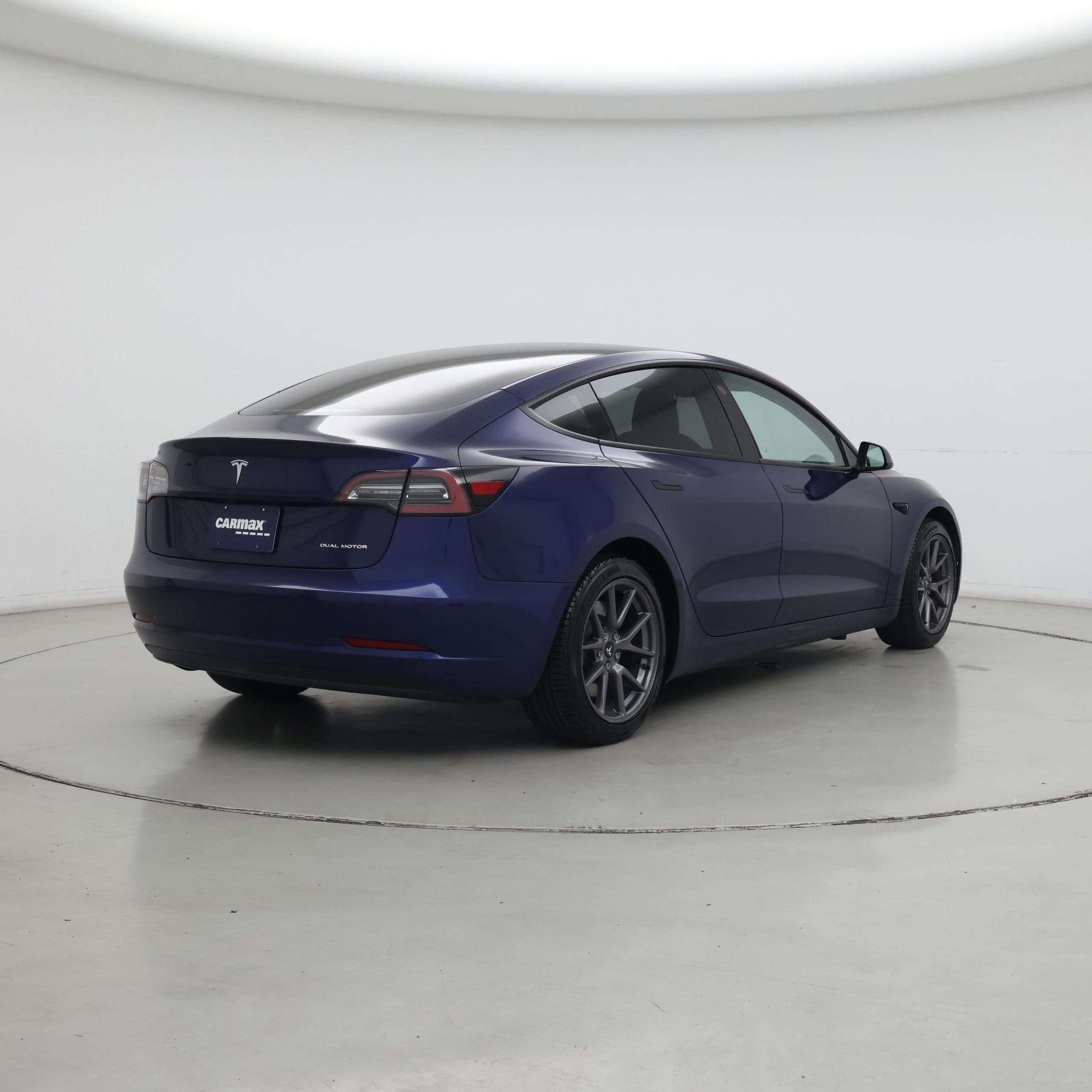 Thumbnail: 2022 Tesla Model 3 - 8
