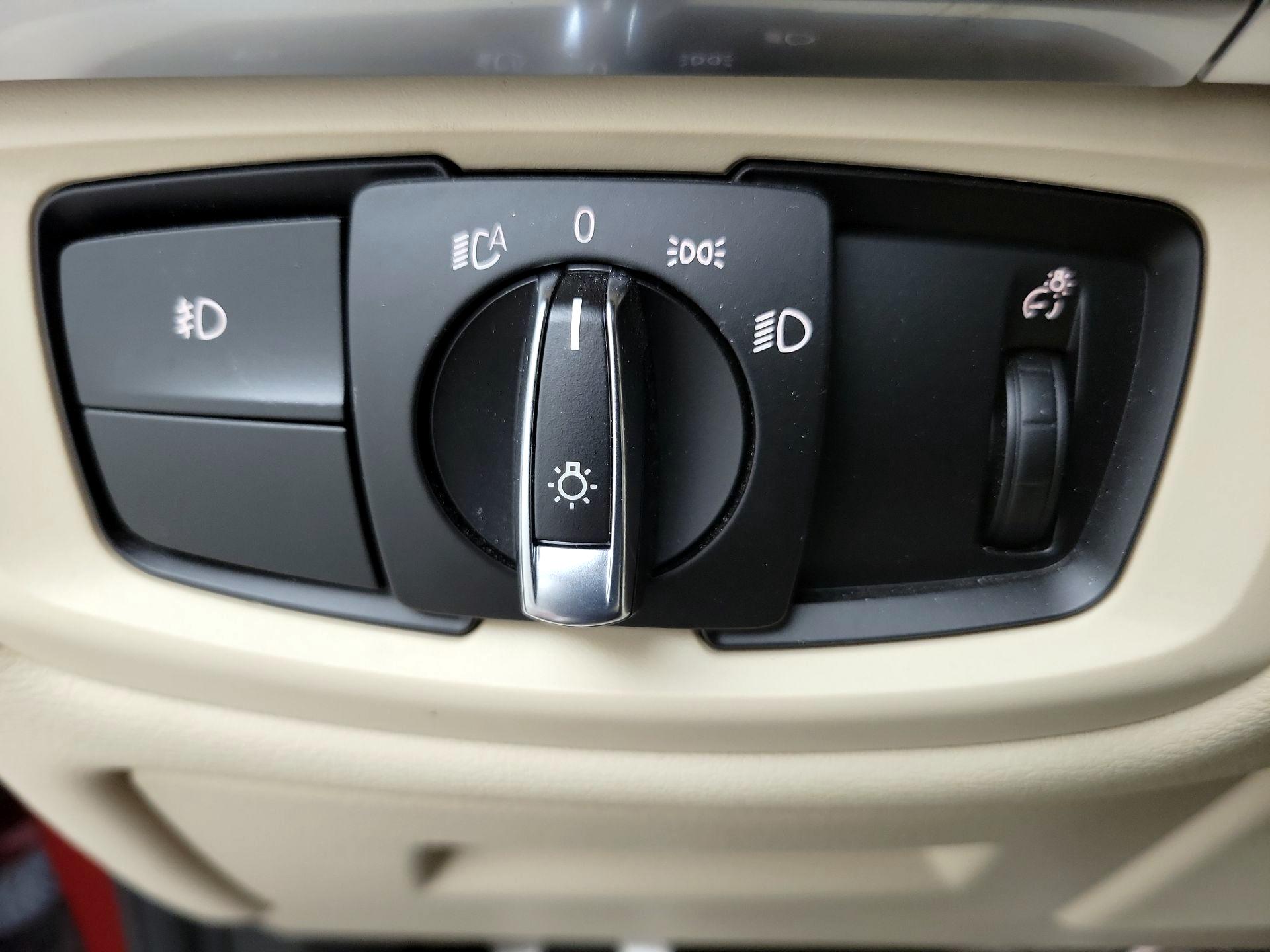 Thumbnail: 2016 BMW X6 - 13