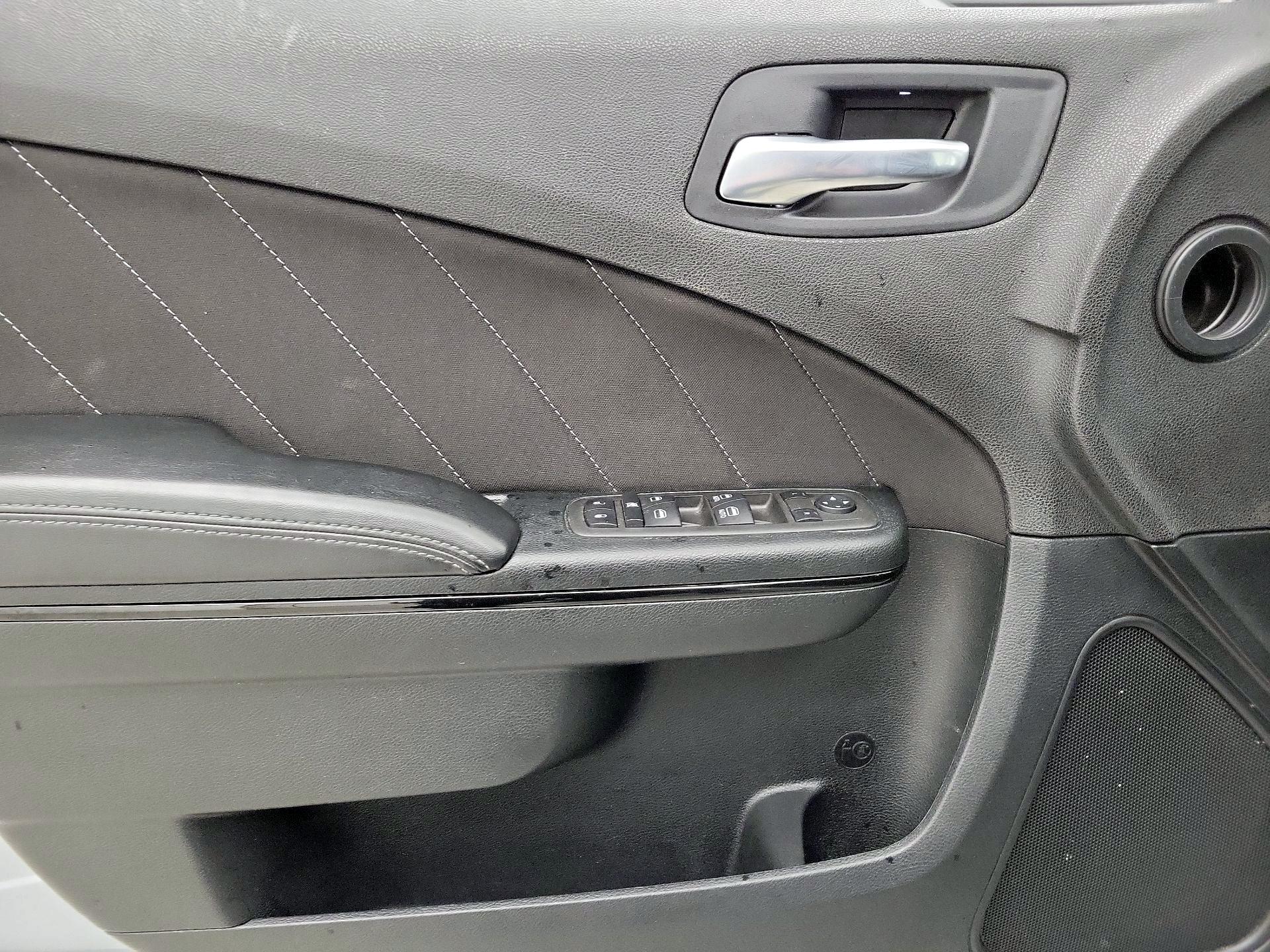 Thumbnail: 2022 Dodge Charger - 12