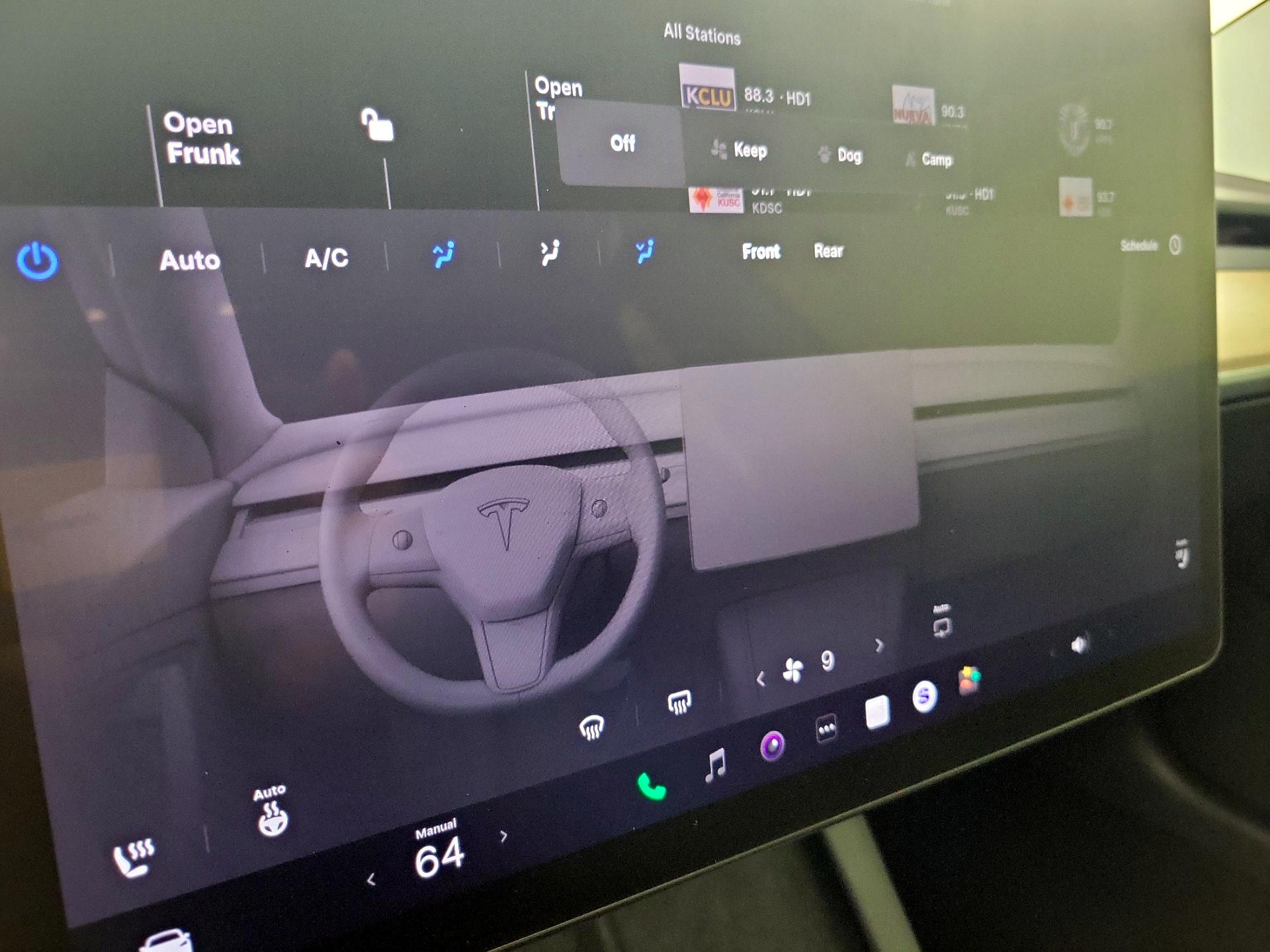 Thumbnail: 2022 Tesla Model 3 - 16