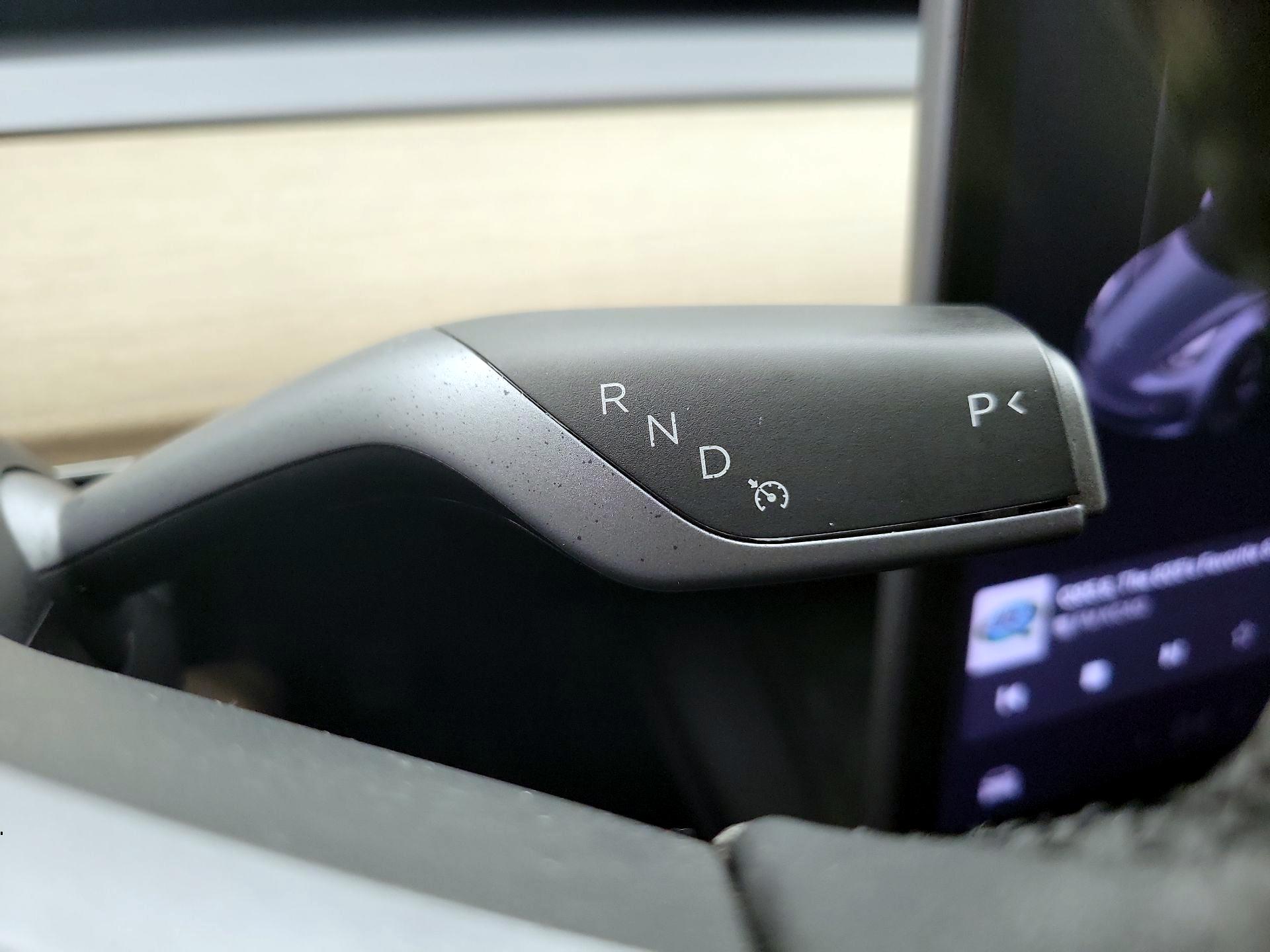 Thumbnail: 2022 Tesla Model 3 - 17