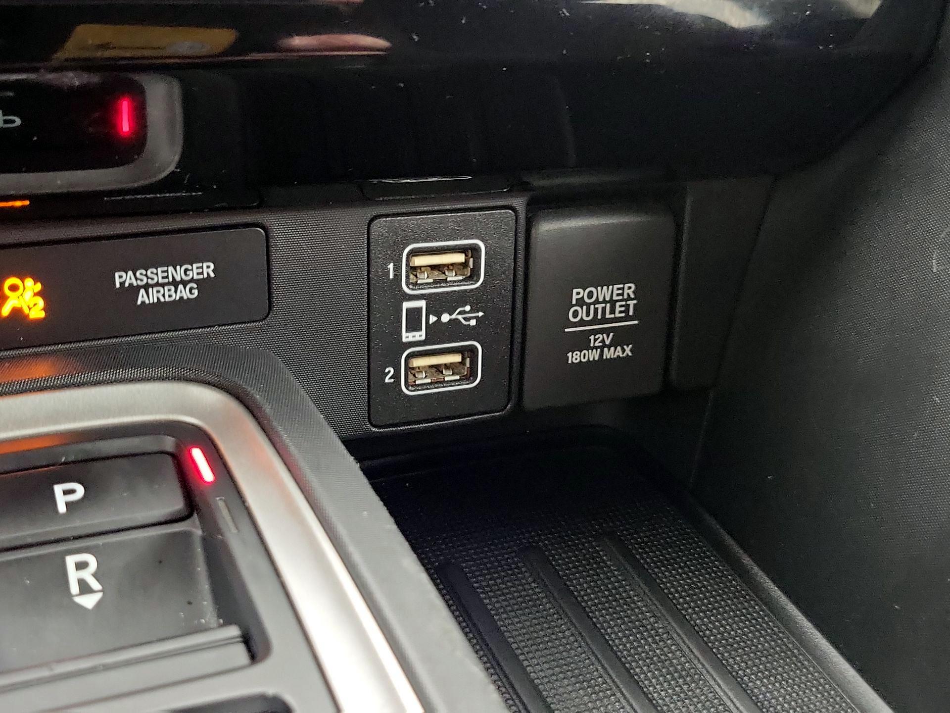 Thumbnail: 2020 Honda Insight - 18