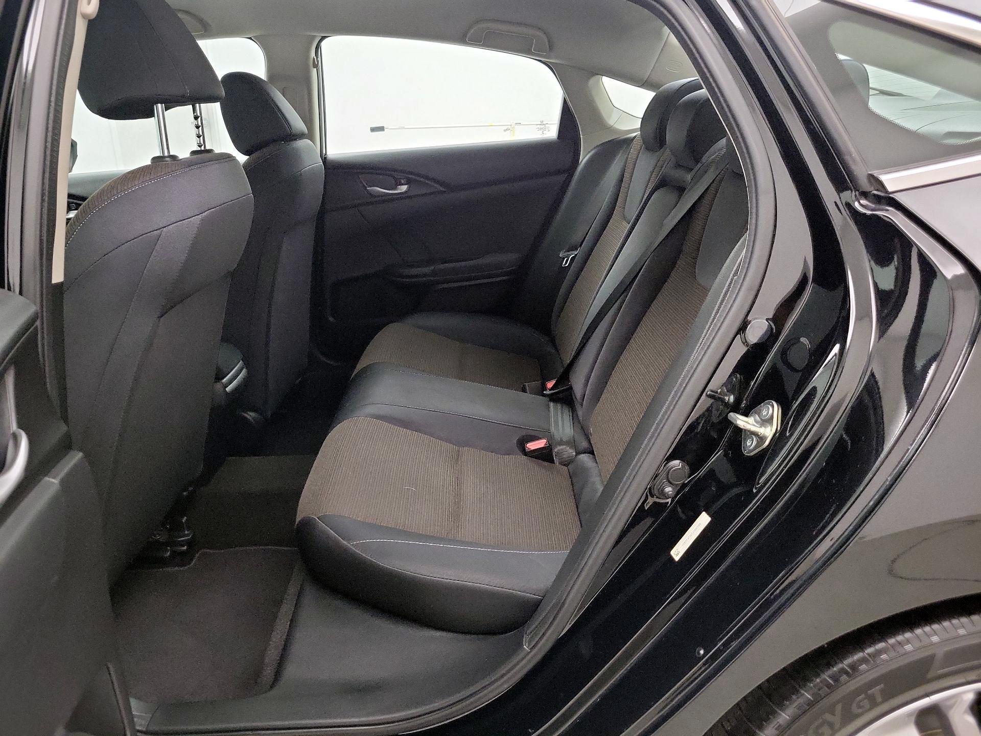 Thumbnail: 2020 Honda Insight - 19