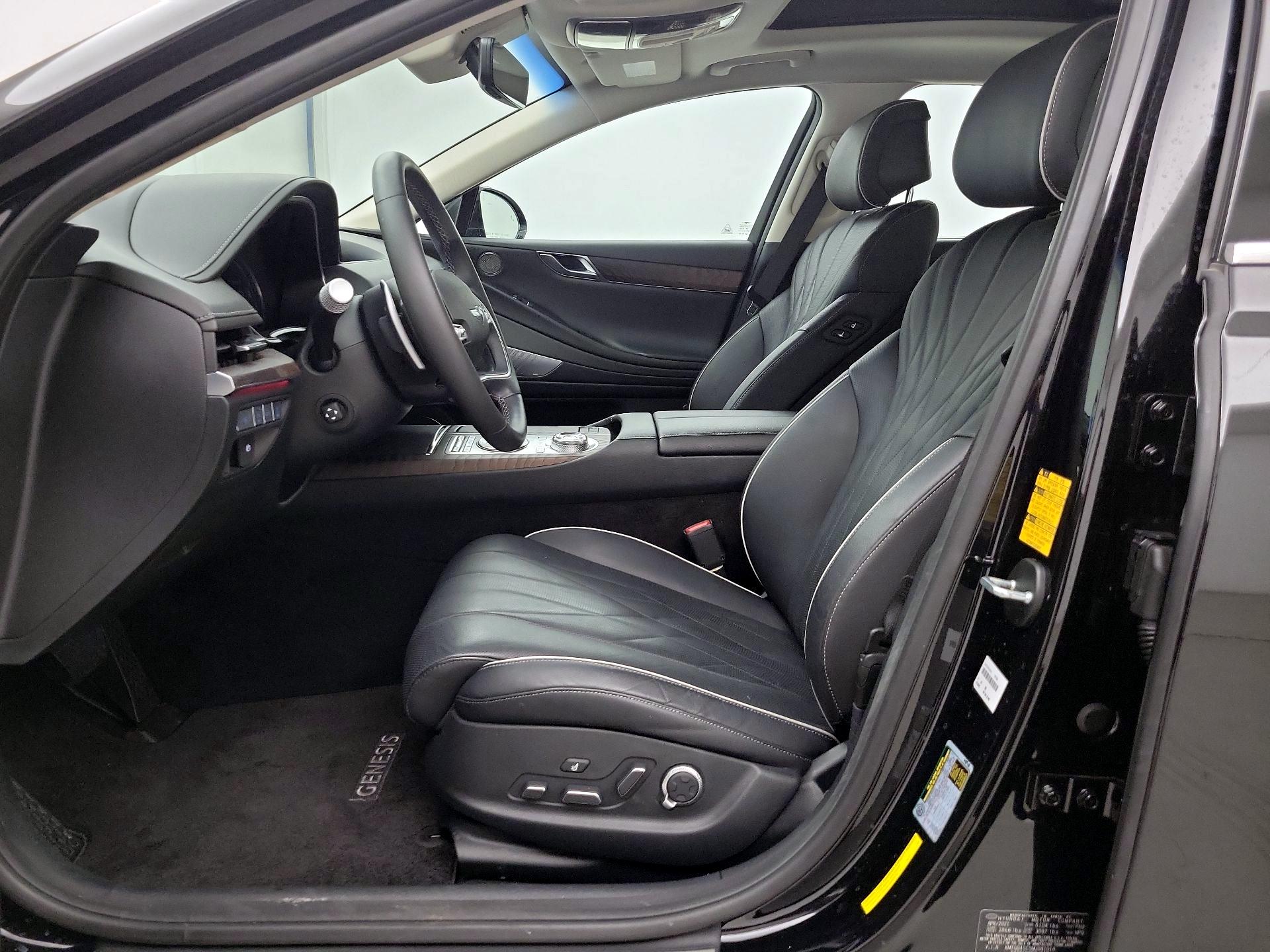 Thumbnail: 2021 Genesis G80 - 11