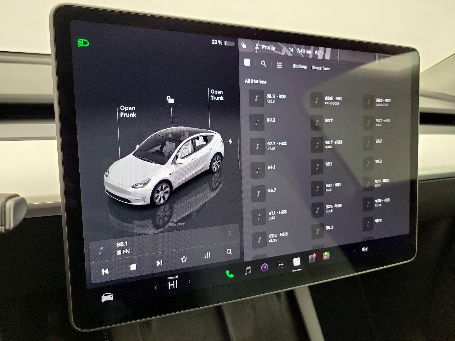 Thumbnail: 2023 Tesla Model Y - 15