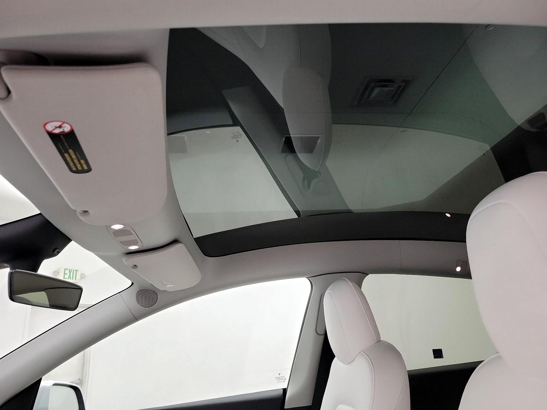 Thumbnail: 2023 Tesla Model Y - 18