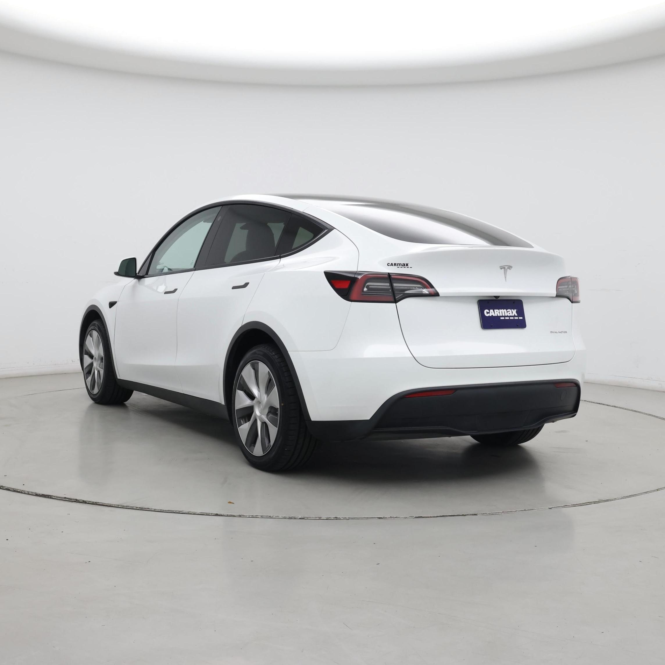 Thumbnail: 2023 Tesla Model Y - 2