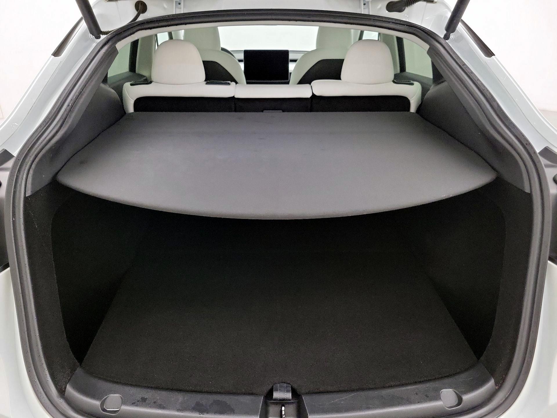 Thumbnail: 2023 Tesla Model Y - 20