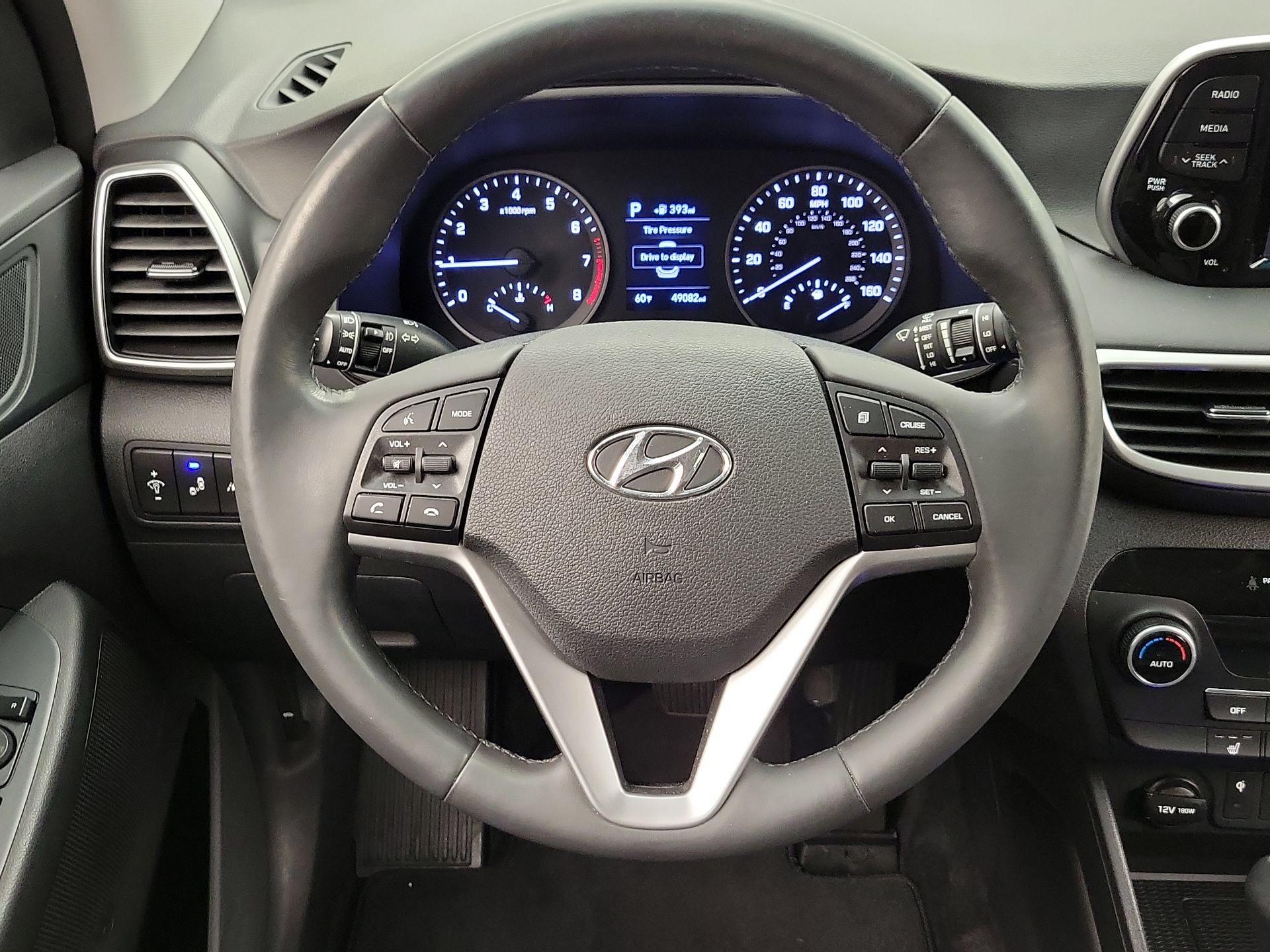 Thumbnail: 2020 Hyundai Tucson - 10