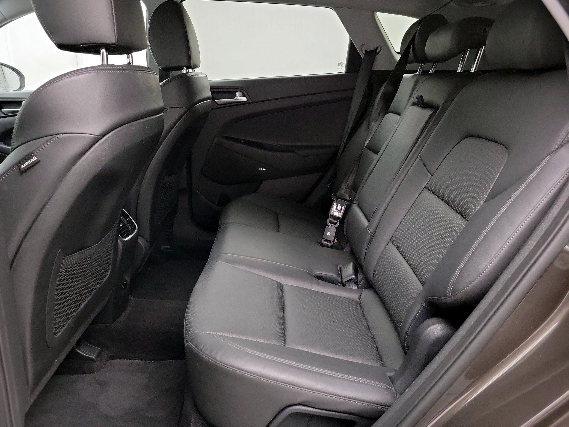 Thumbnail: 2020 Hyundai Tucson - 19