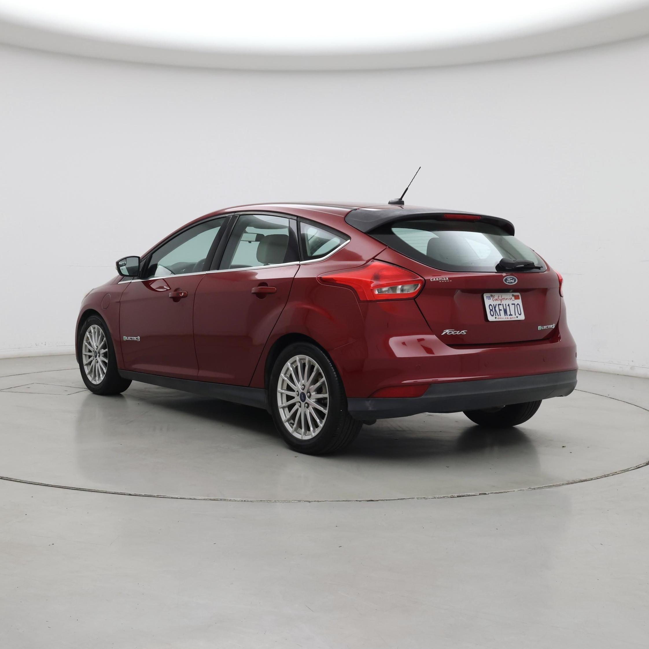 Thumbnail: 2016 Ford Focus - 2