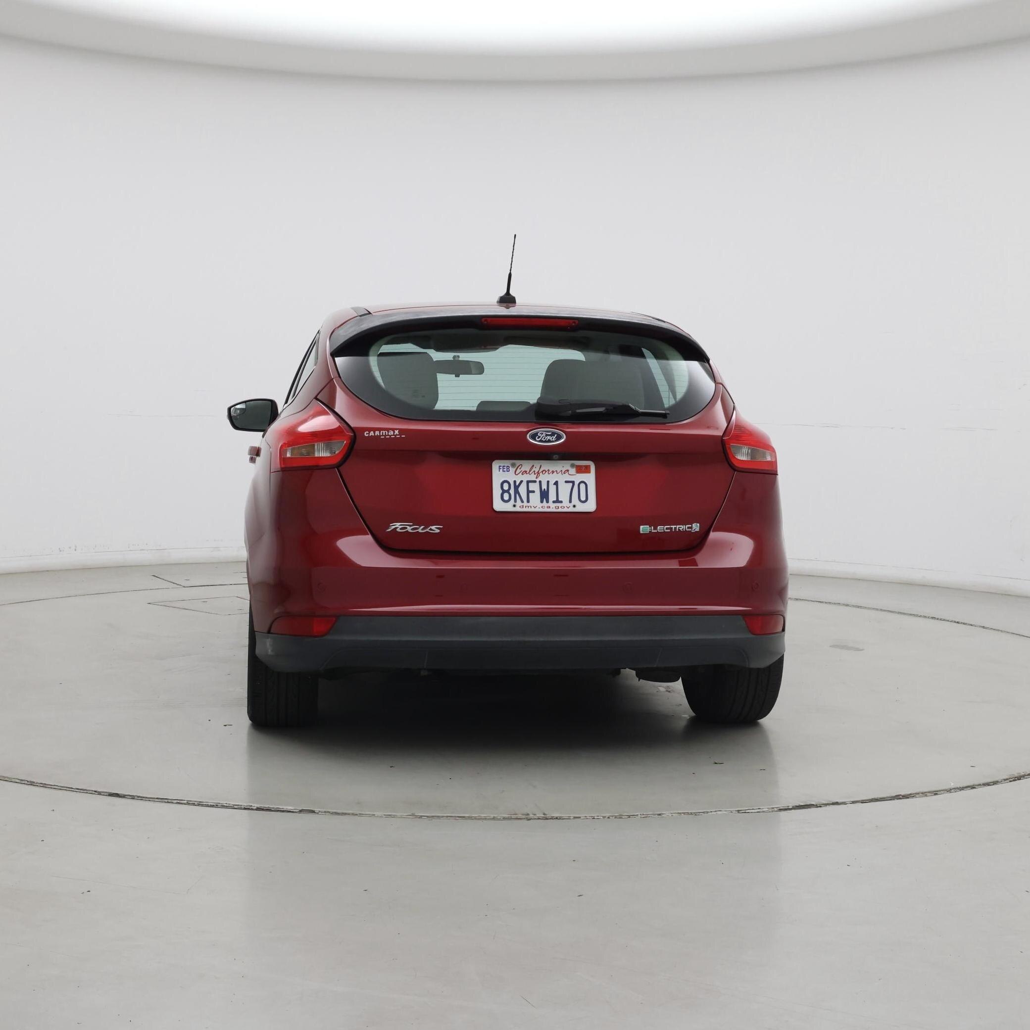 Thumbnail: 2016 Ford Focus - 6