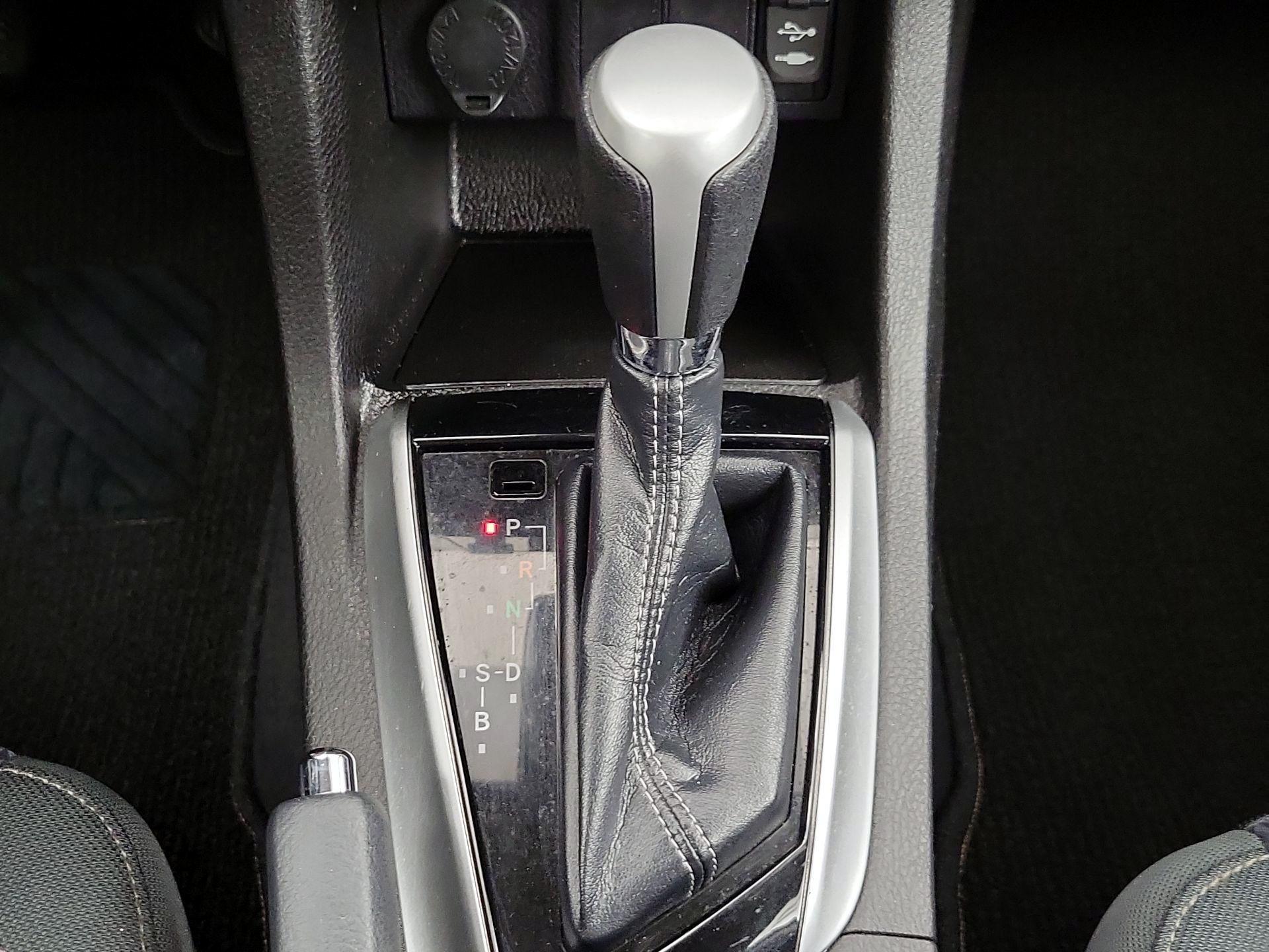 Thumbnail: 2018 Toyota Corolla - 17