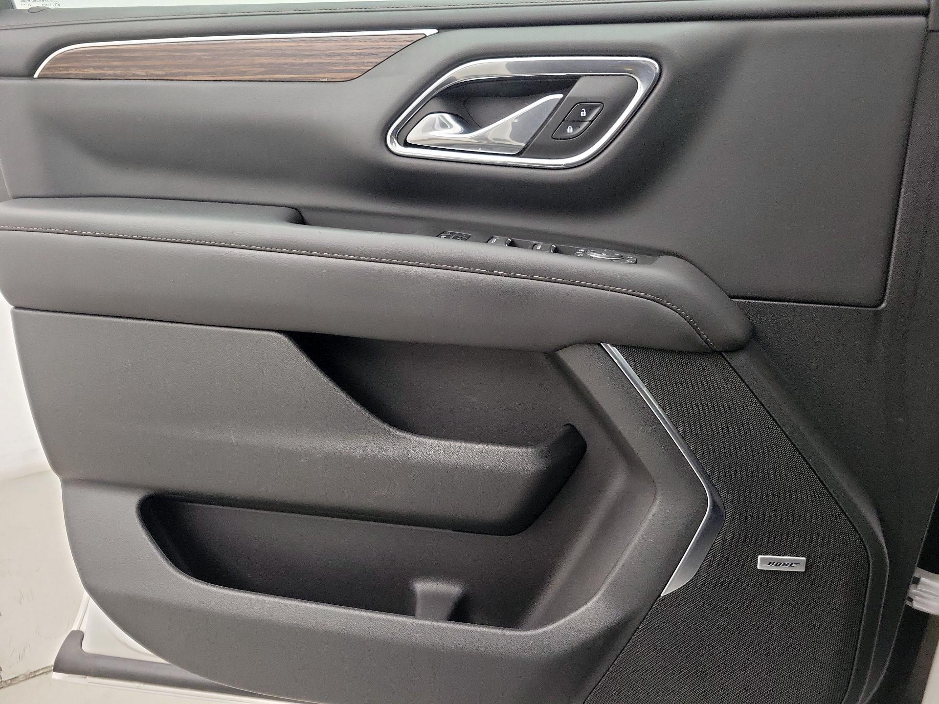 Thumbnail: 2021 Chevrolet Suburban - 12