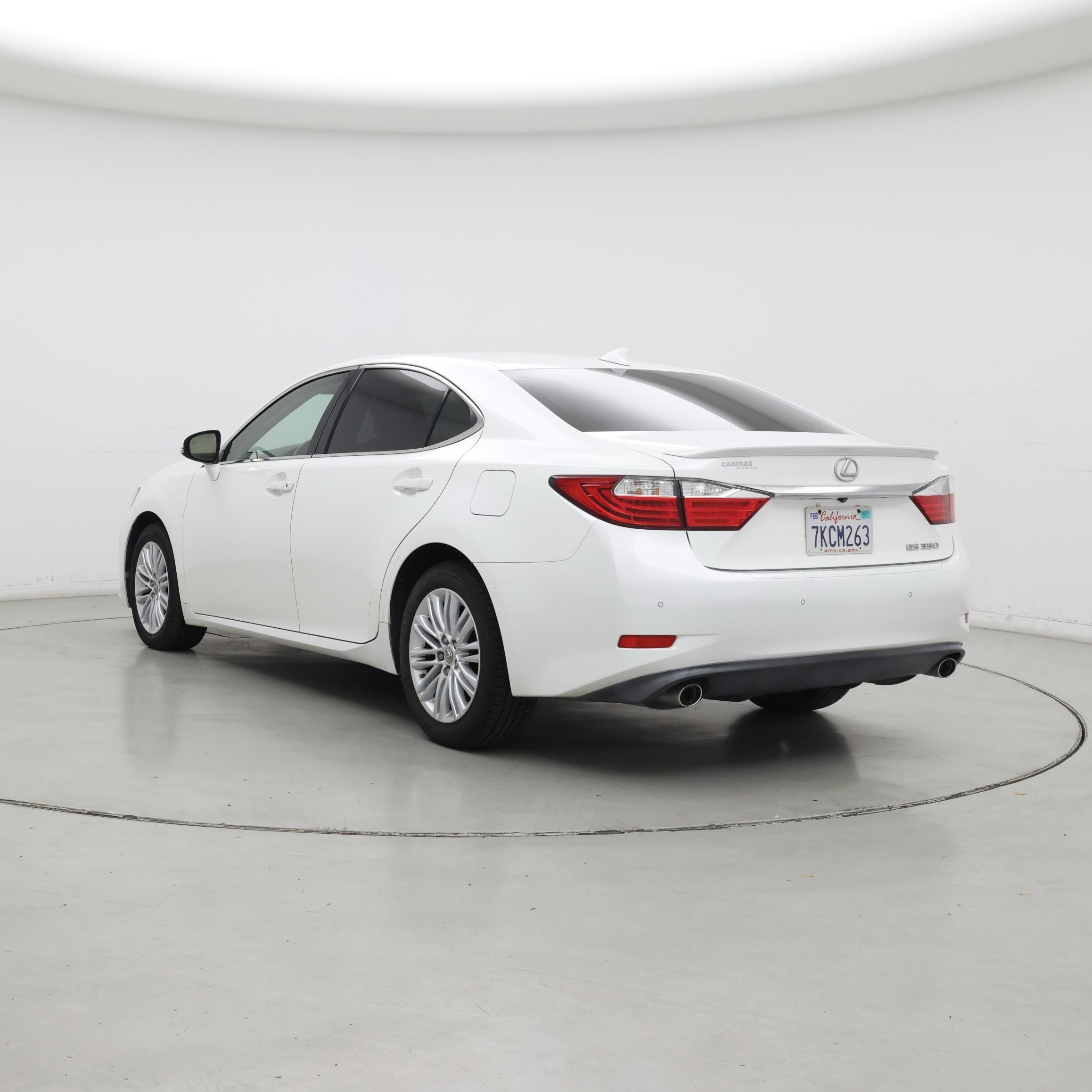 Thumbnail: 2015 Lexus ES - 2