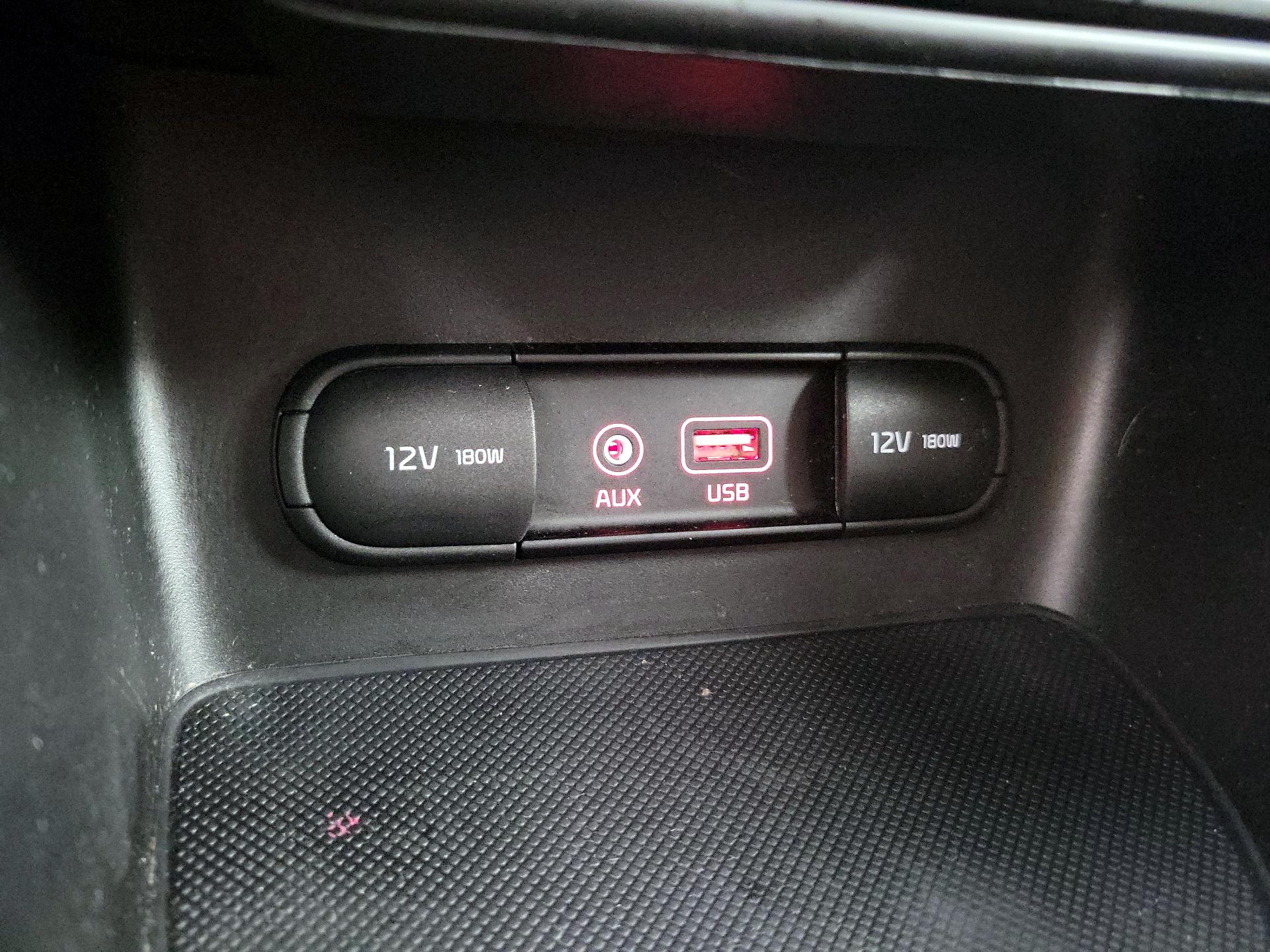 Thumbnail: 2019 Kia Sportage - 18