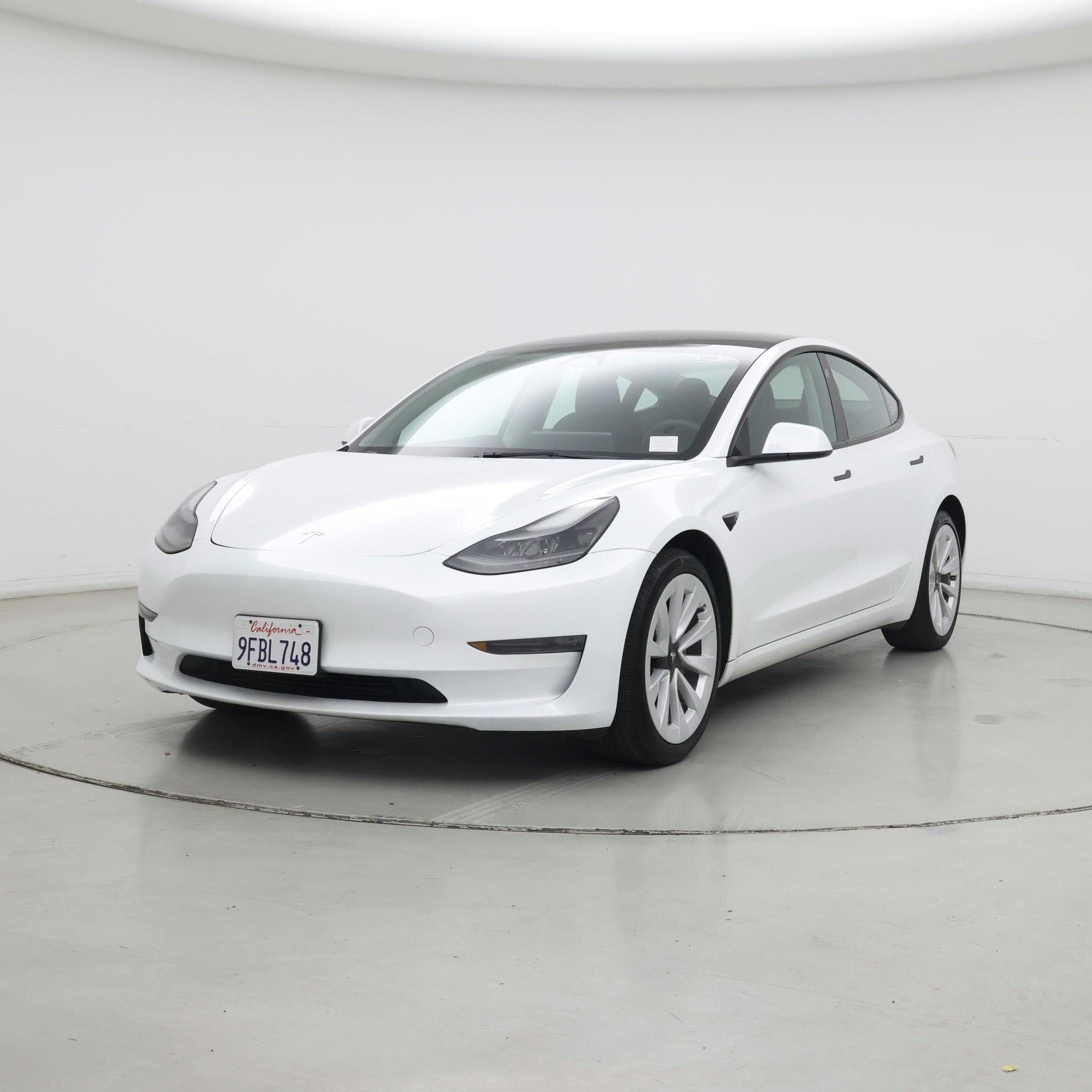 Thumbnail: 2023 Tesla Model 3 - 4