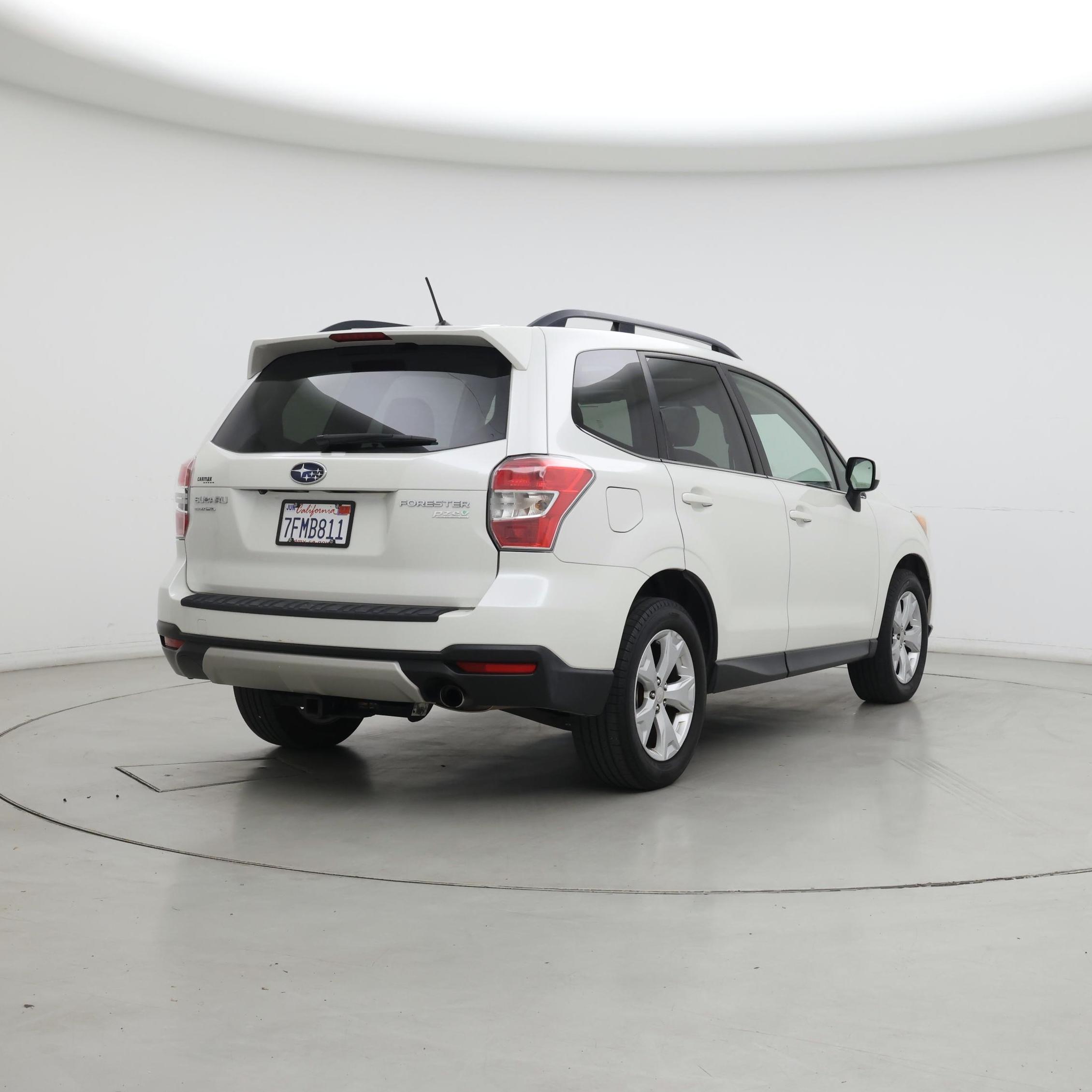 Thumbnail: 2015 Subaru Forester - 8