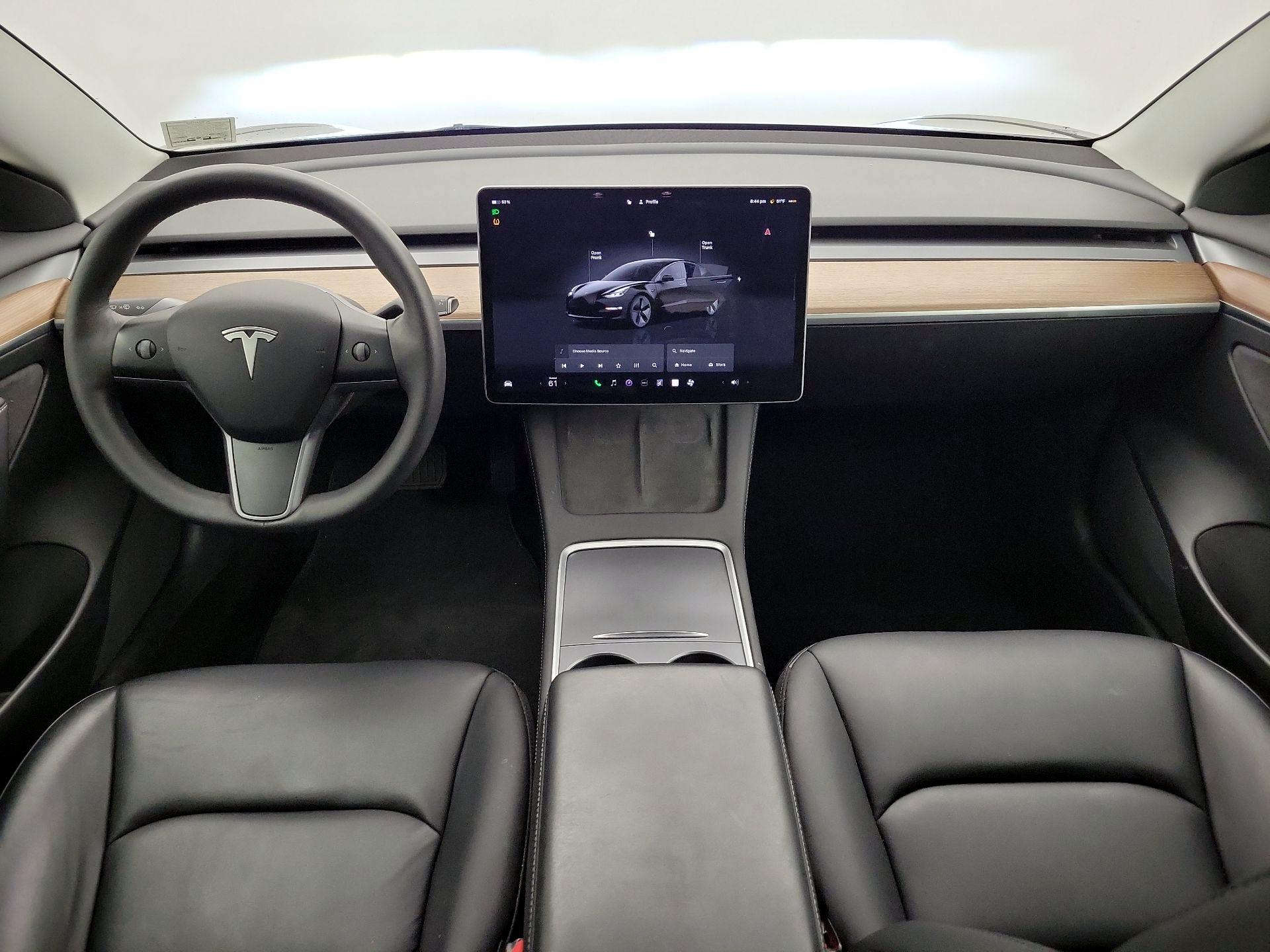 Thumbnail: 2022 Tesla Model 3 - 9