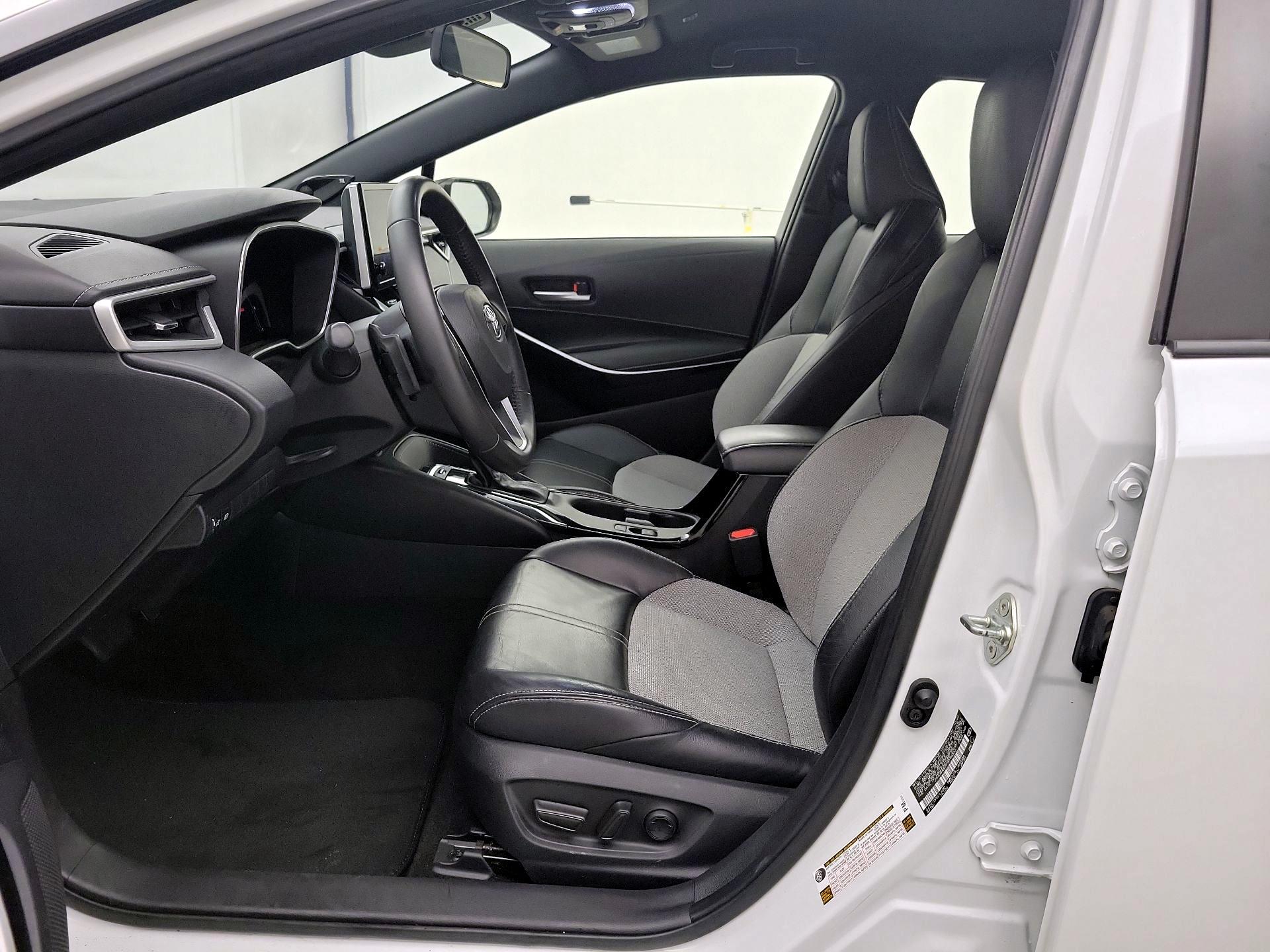 Thumbnail: 2023 Toyota Corolla - 11