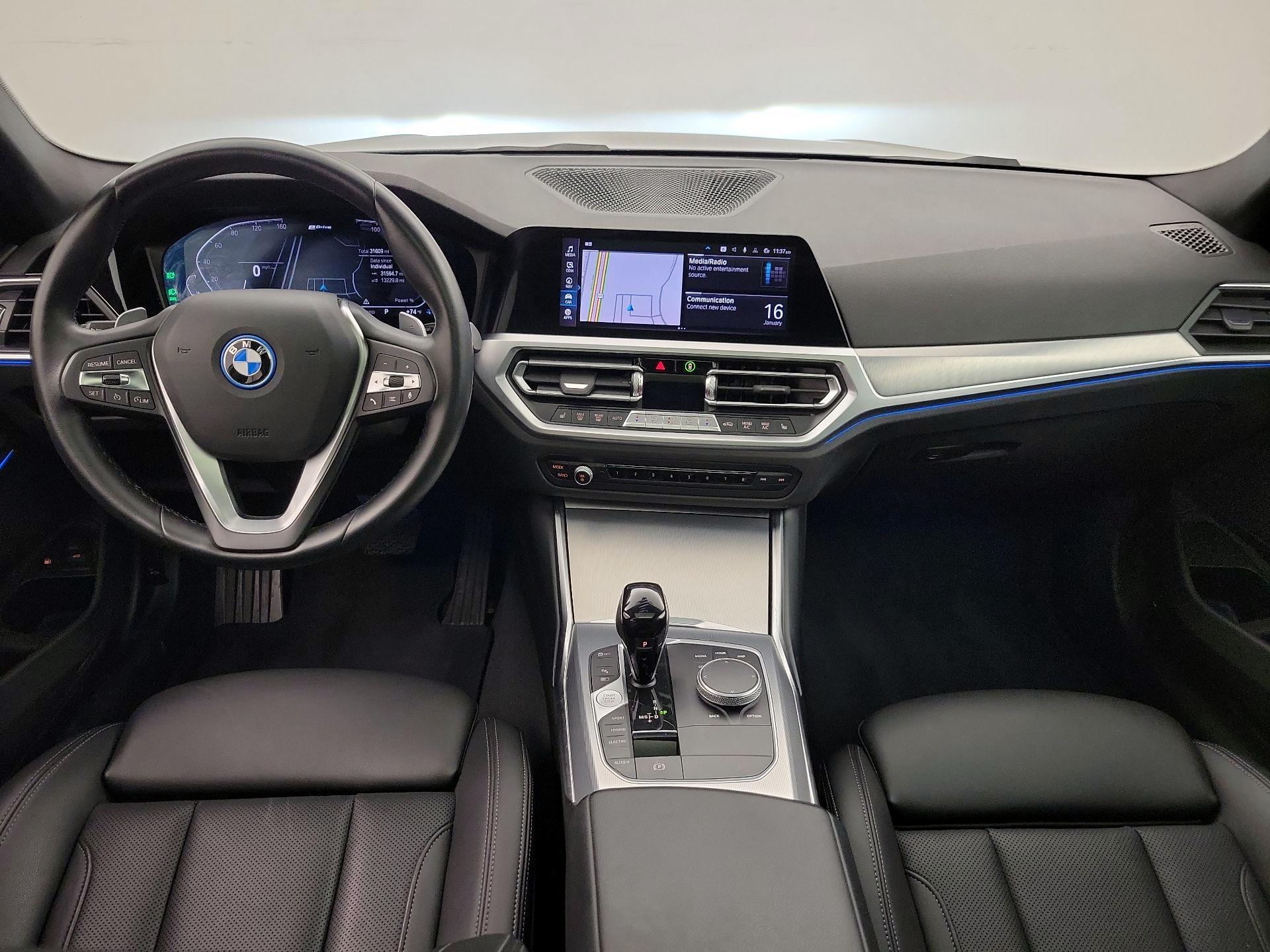 Thumbnail: 2022 BMW 3 Series - 9