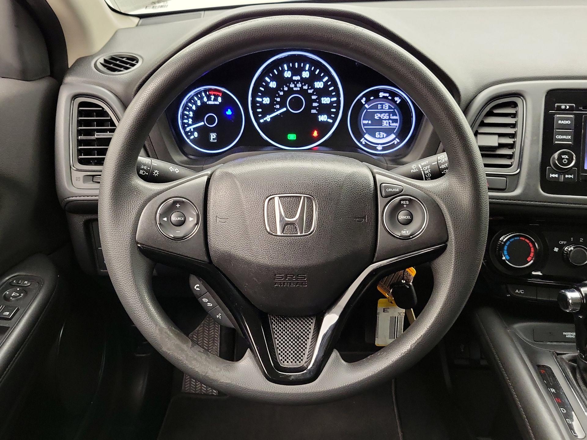 Thumbnail: 2016 Honda HR-V - 10