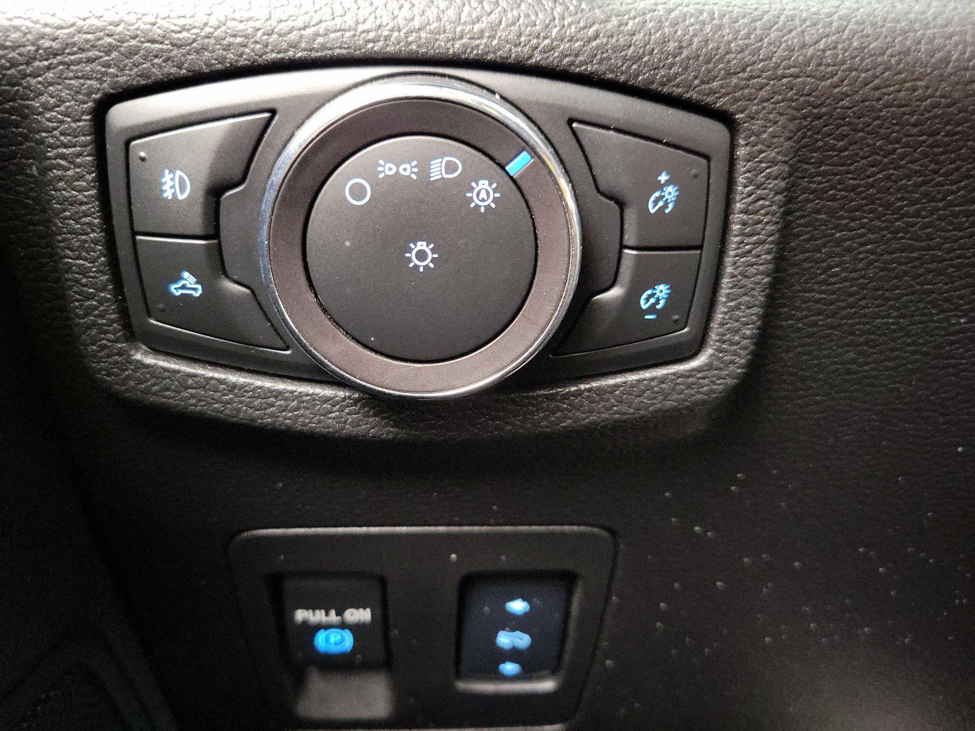 Thumbnail: 2018 Ford F-150 - 13